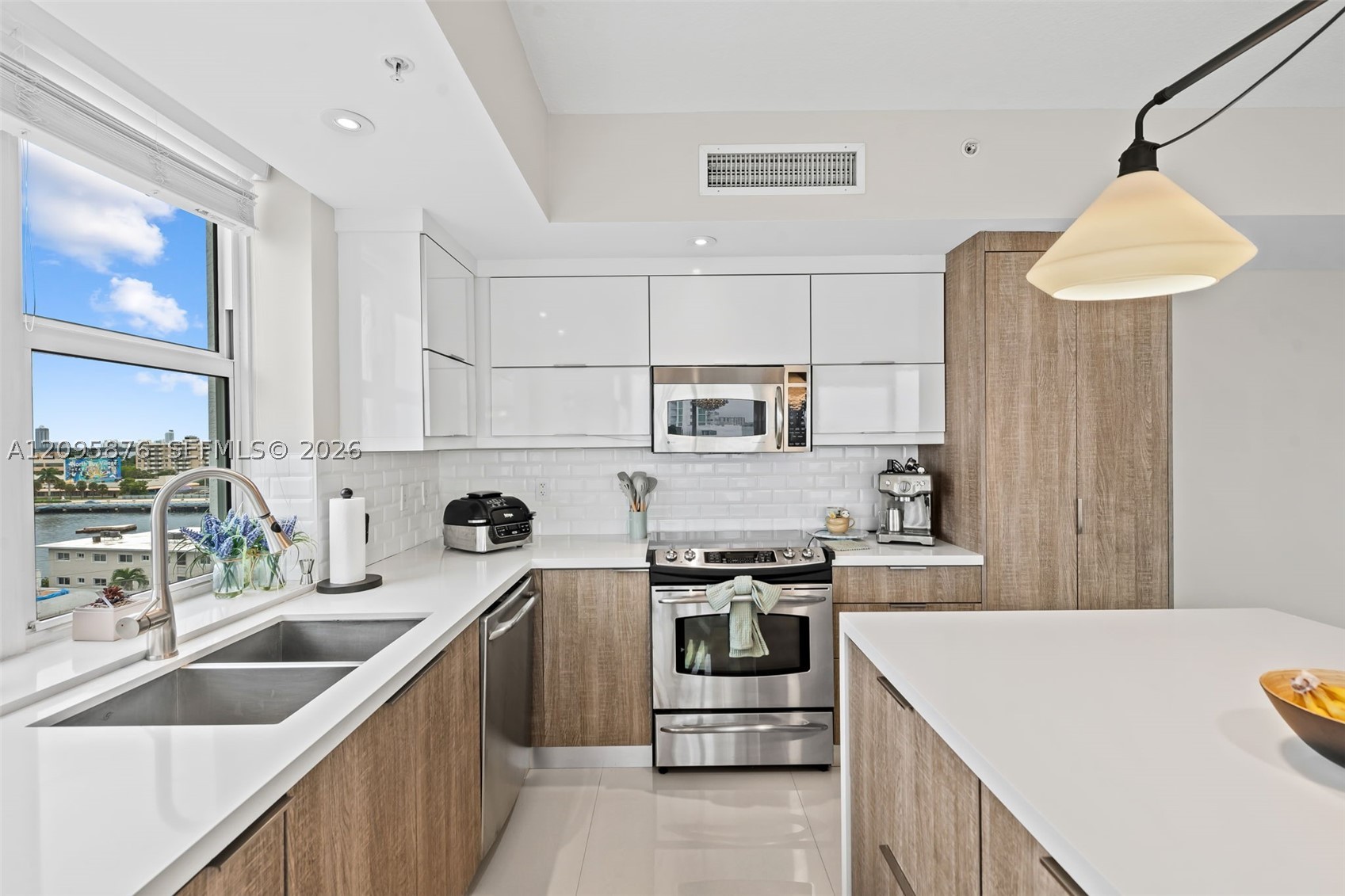 7910 Harbor Island #706B, North Bay Village FL 33141
