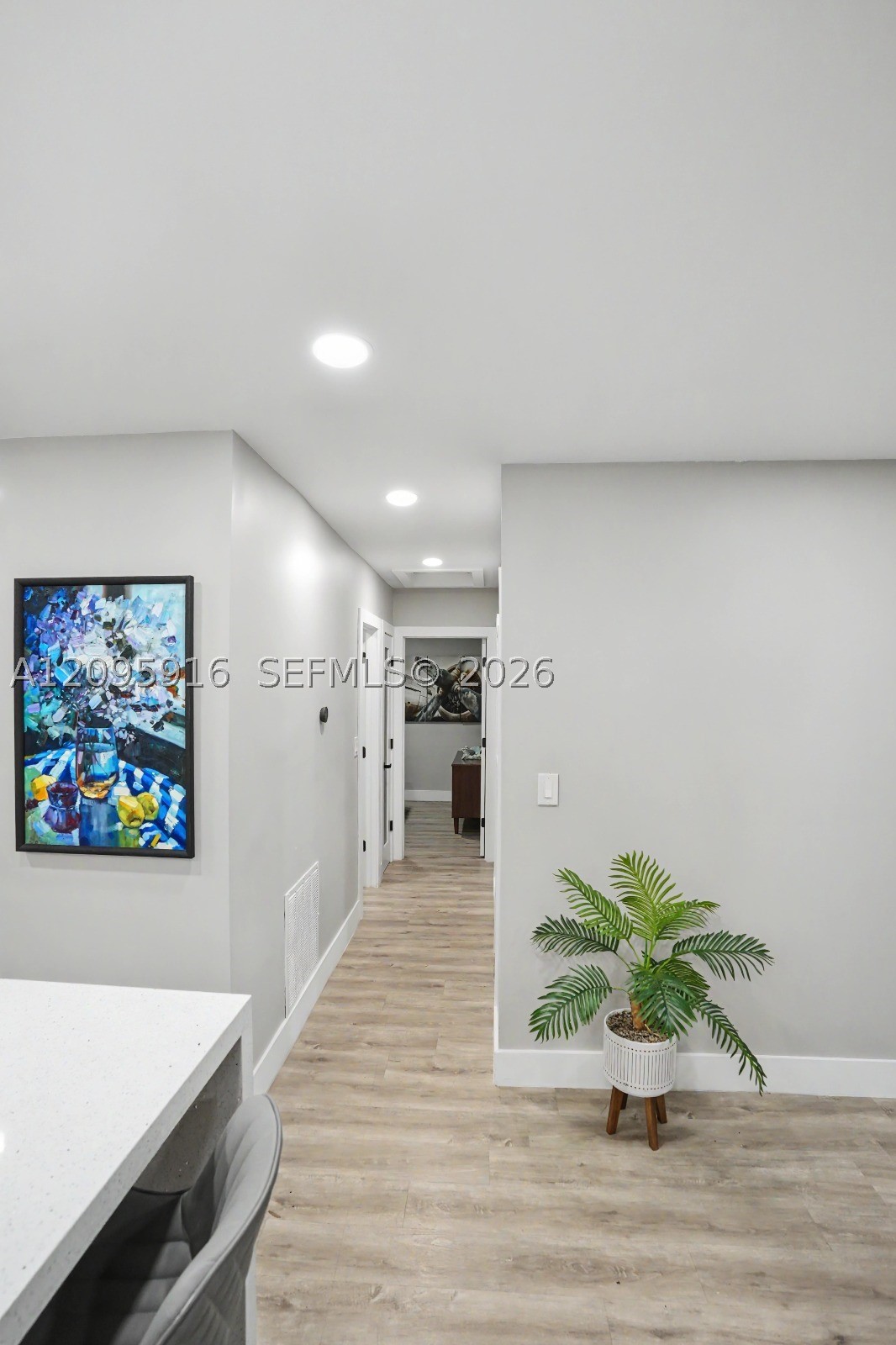 331 W 40th Pl, Hialeah FL 33012