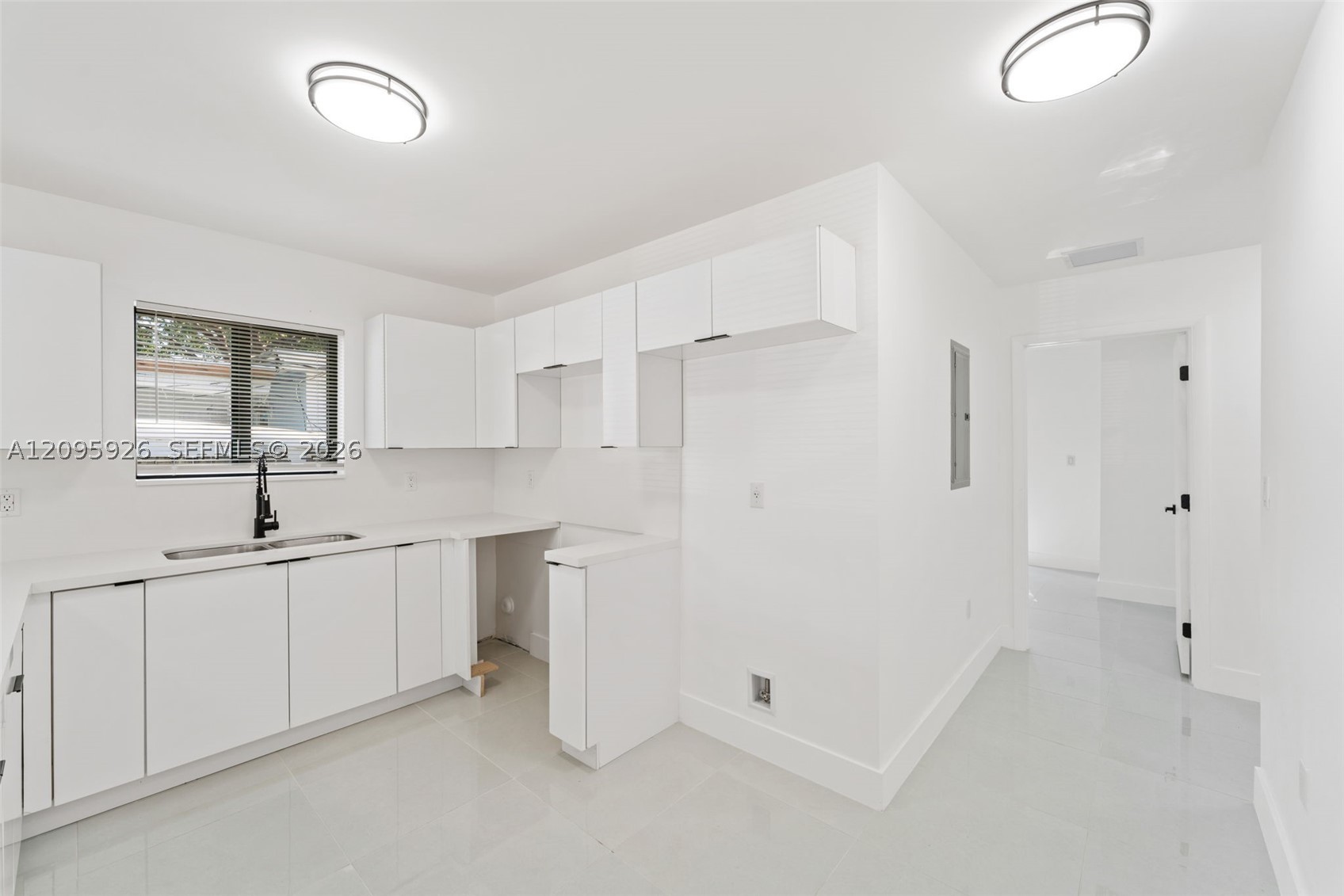 1556 NW 68th Ter, Miami FL 33147