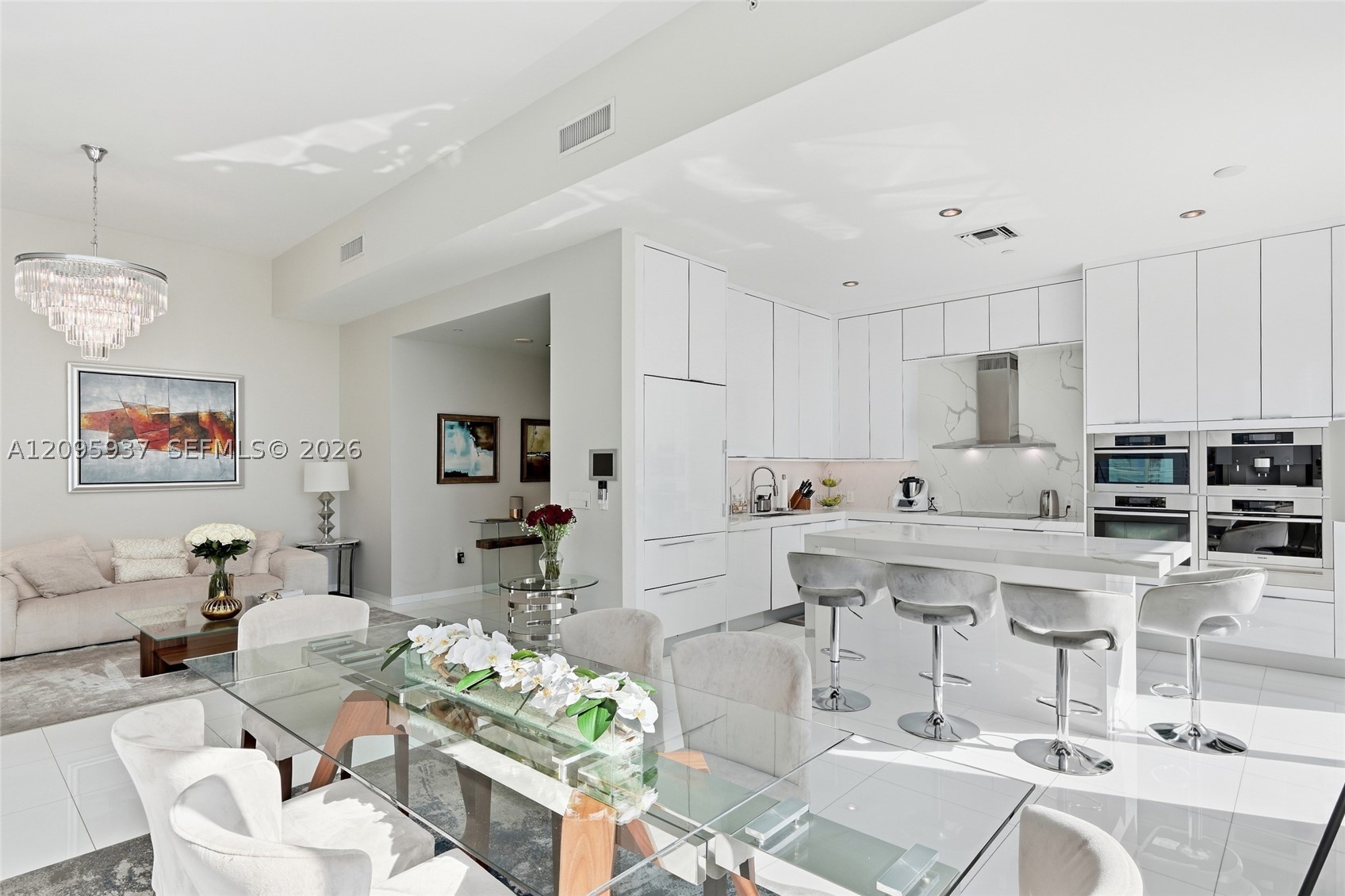 900 Brickell Key Blvd #1901, Miami FL 33131