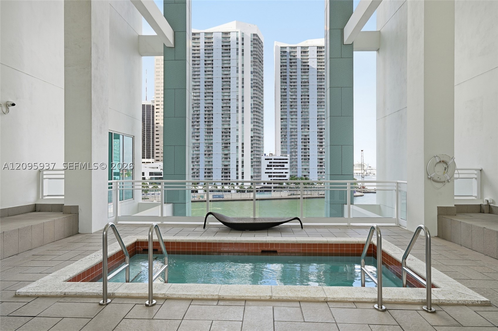 900 Brickell Key Blvd #1901, Miami FL 33131