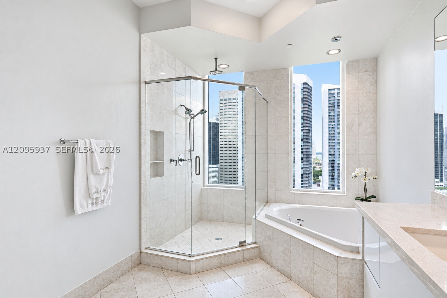 900 Brickell Key Blvd #1901, Miami FL 33131