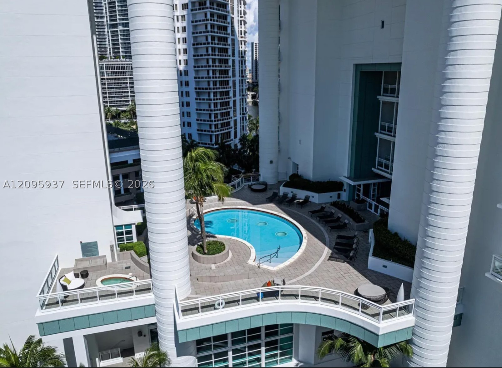 900 Brickell Key Blvd #1901, Miami FL 33131