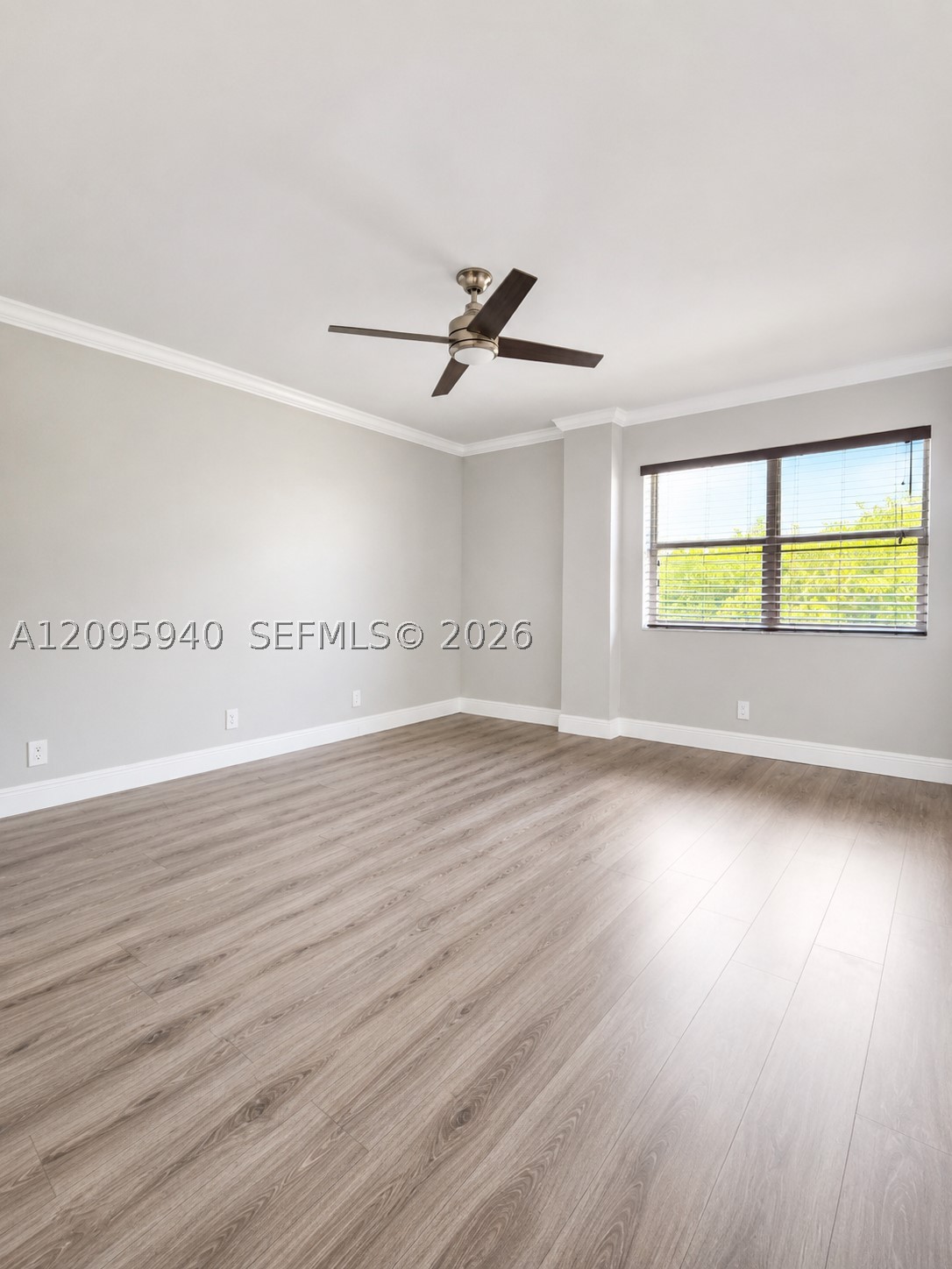 1881 Middle River Dr #604, Fort Lauderdale FL 33305