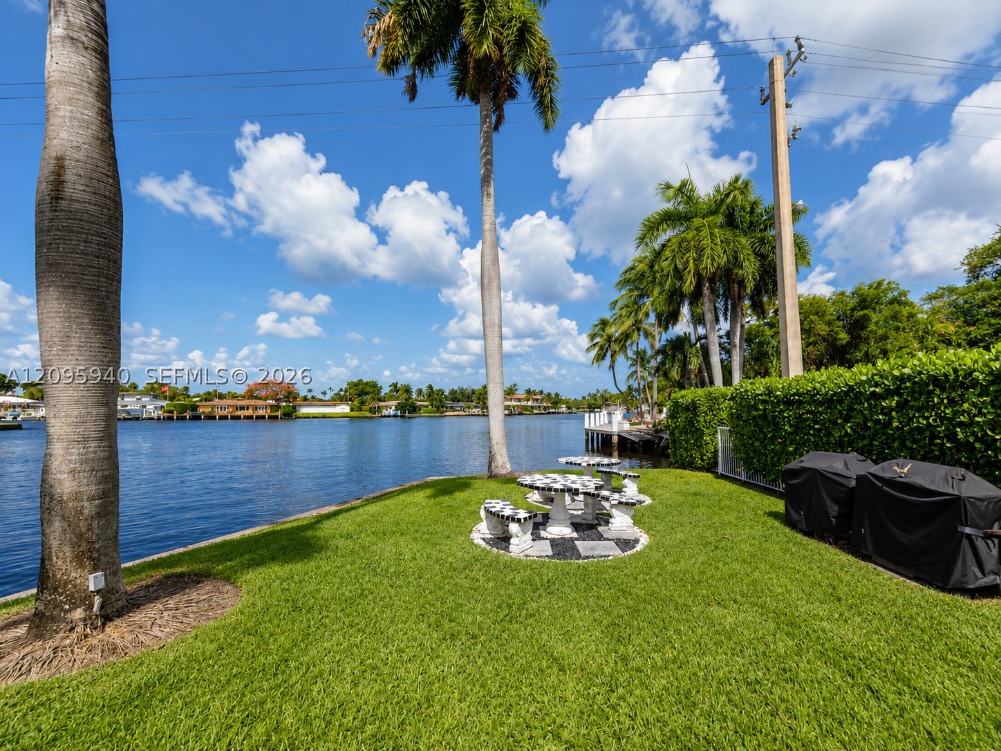 1881 Middle River Dr #604, Fort Lauderdale FL 33305