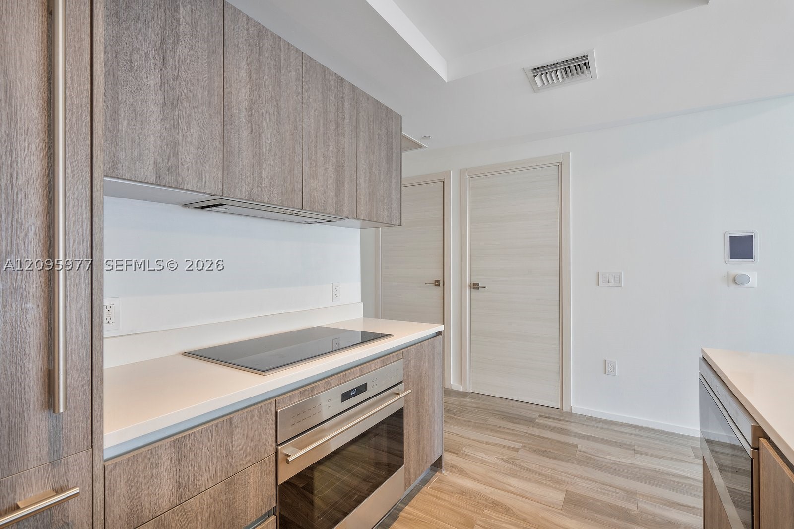 801 S Miami Ave #2402, Miami FL 33130