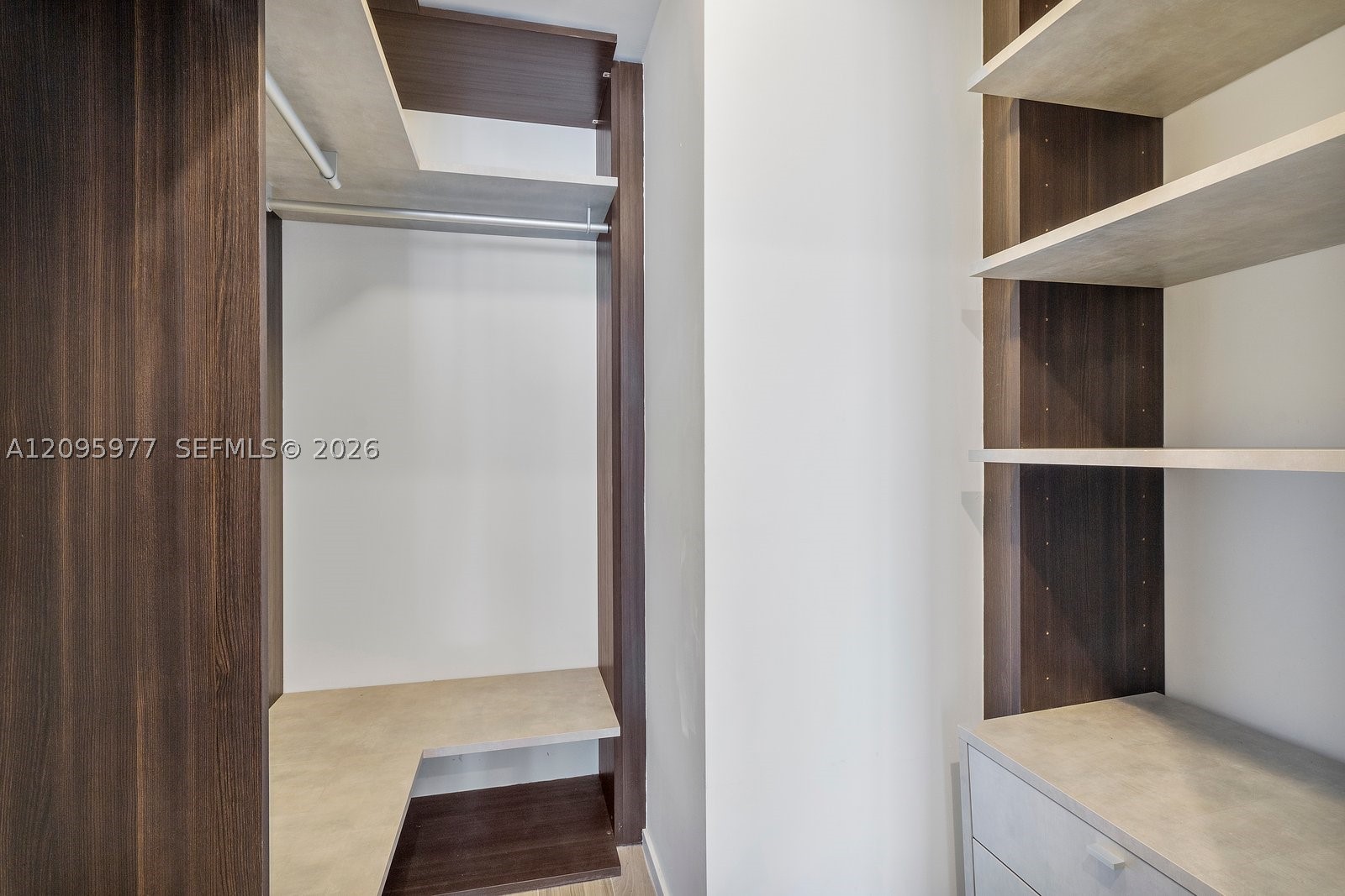 801 S Miami Ave #2402, Miami FL 33130