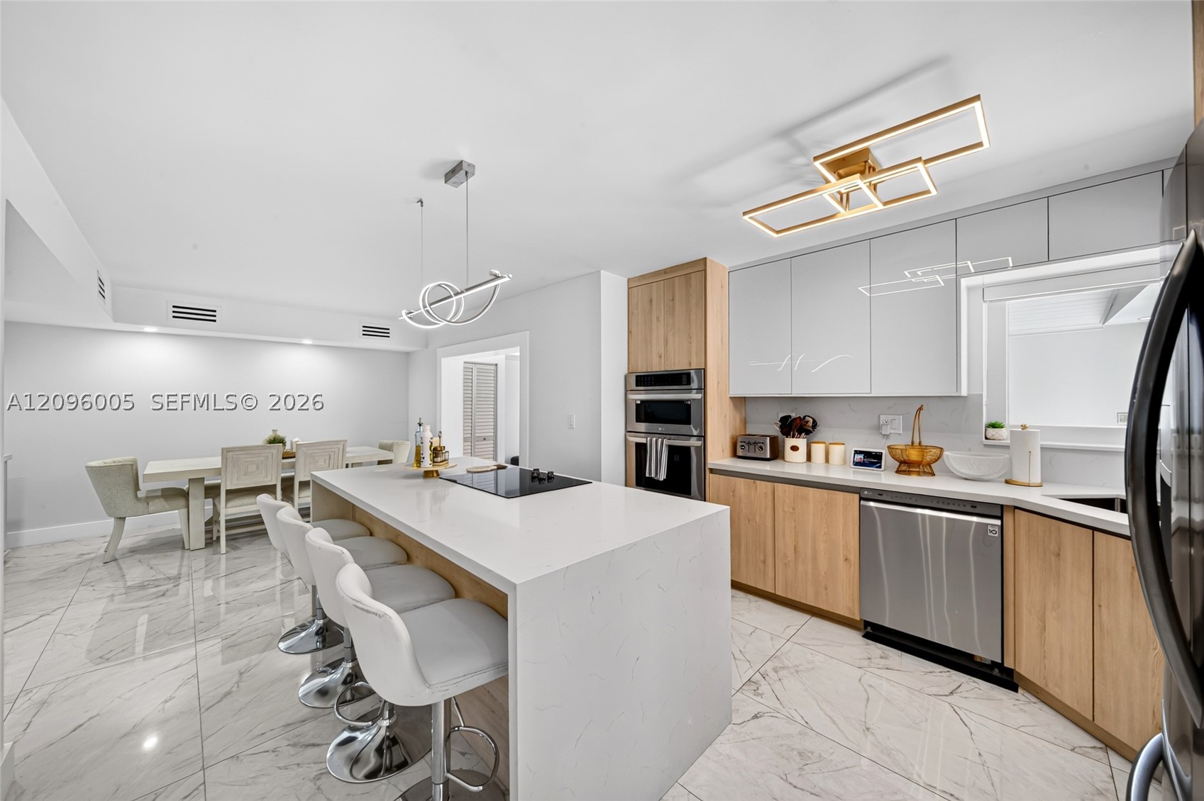 6705 SW 103rd Ct, Miami FL 33173