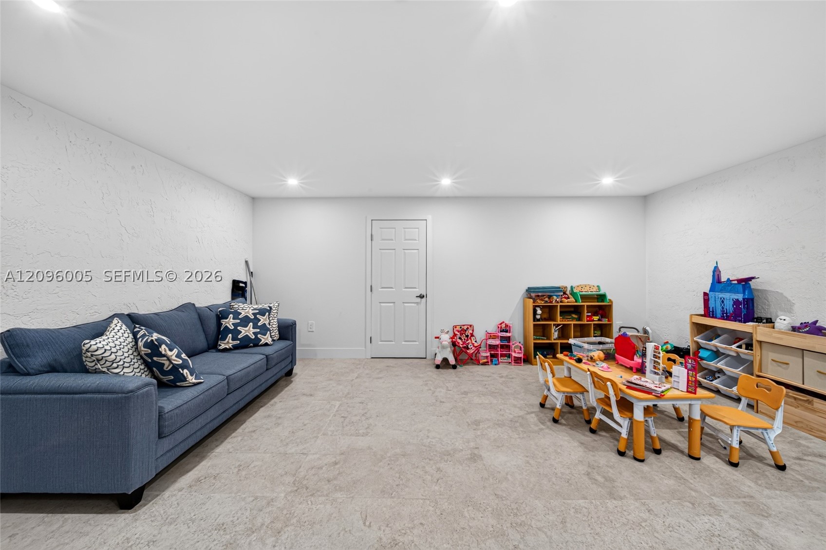 6705 SW 103rd Ct, Miami FL 33173