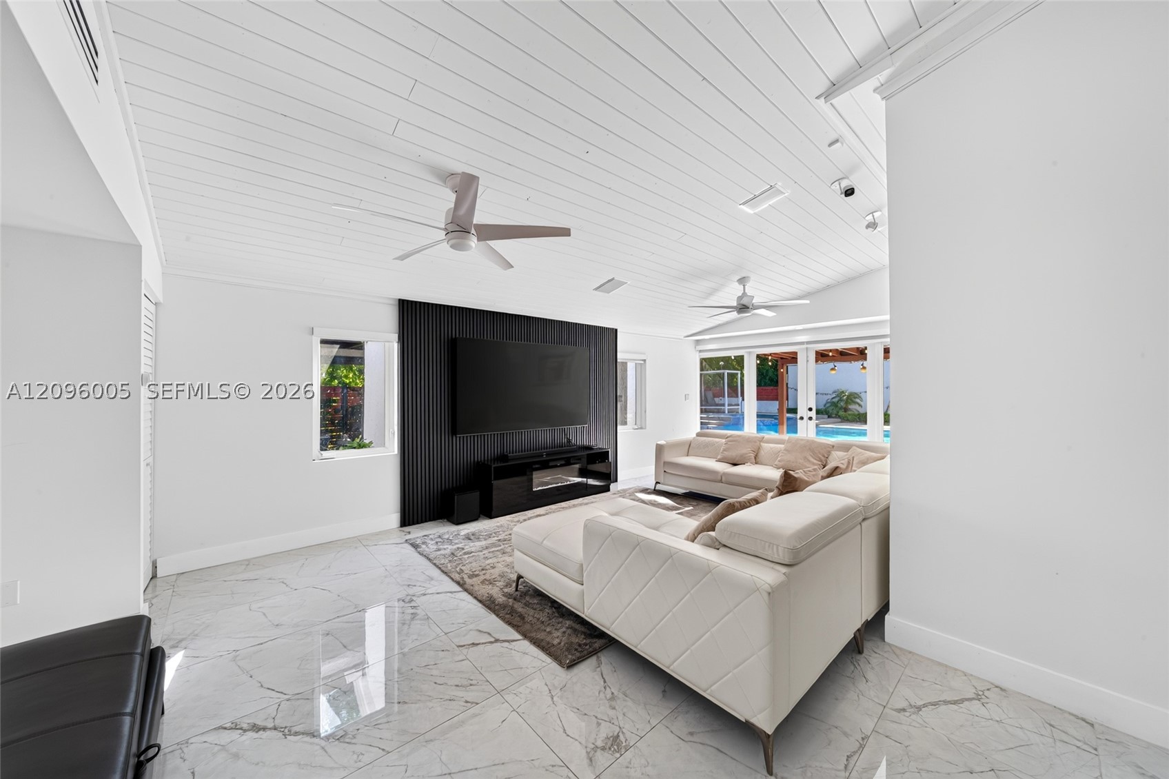 6705 SW 103rd Ct, Miami FL 33173