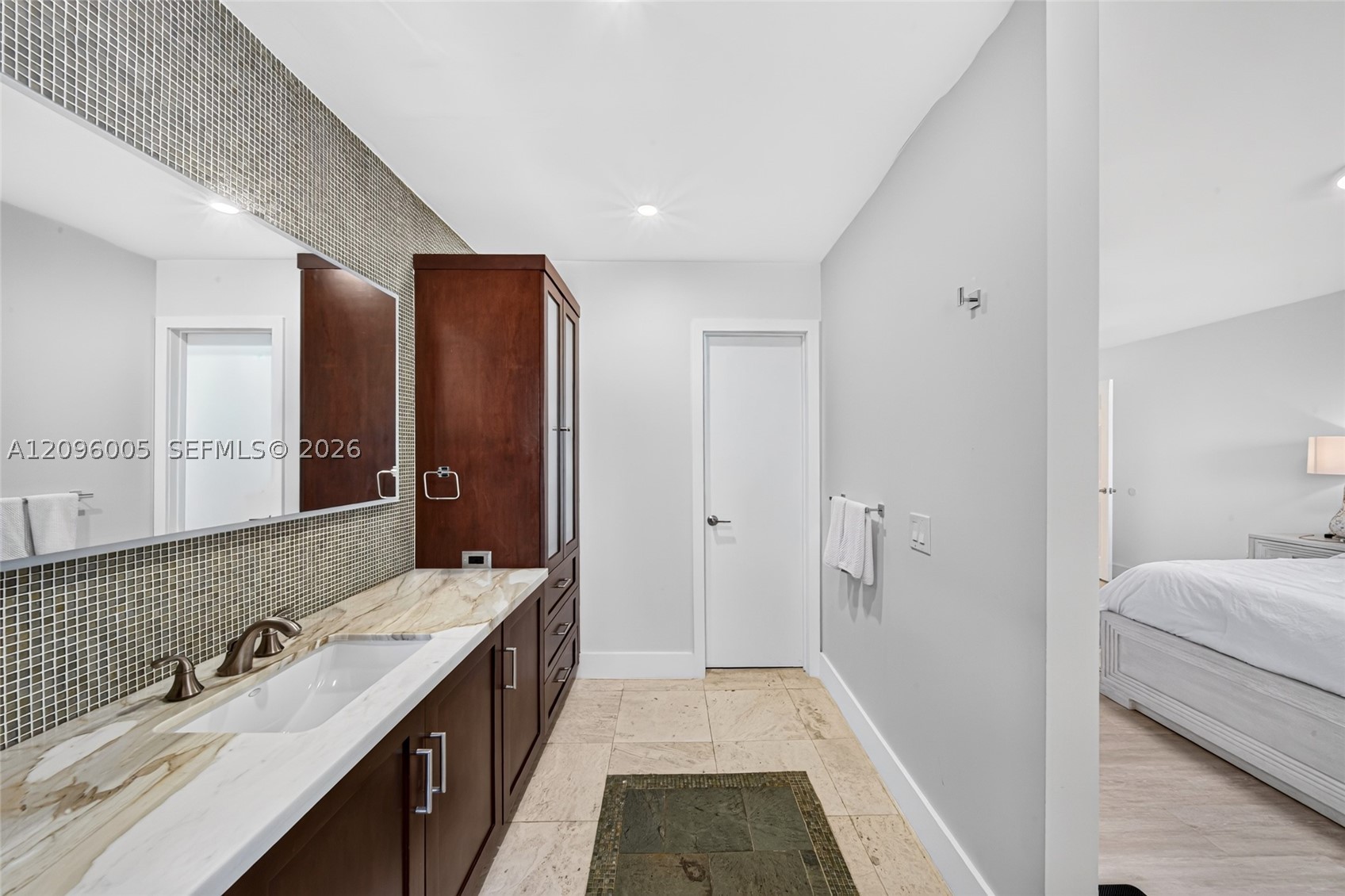 6705 SW 103rd Ct, Miami FL 33173