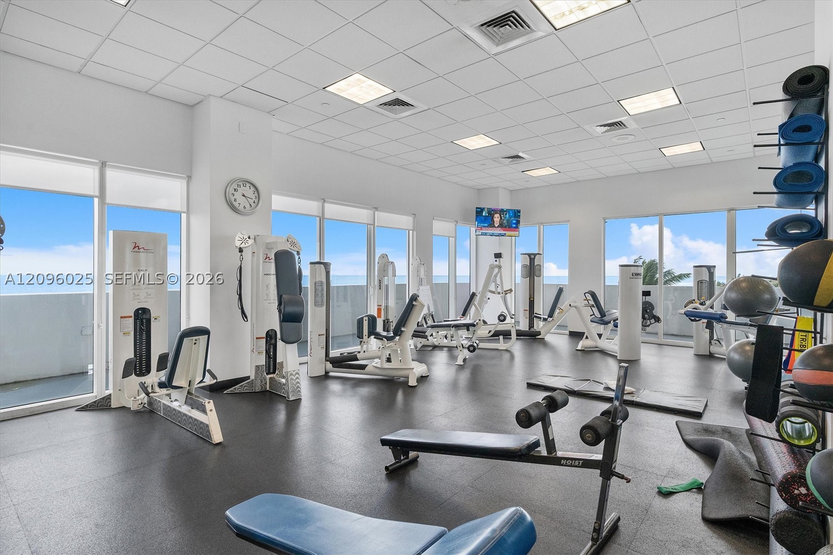 6365 Collins Ave #4307, Miami Beach FL 33141