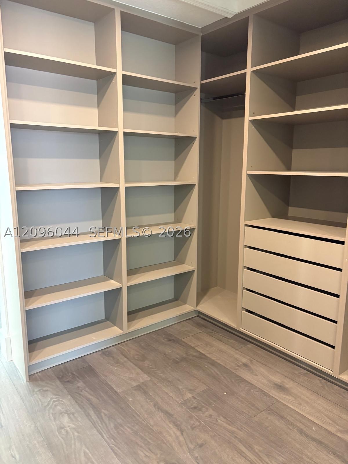 4207 W Whitewater Ave #4207, Weston FL 33332