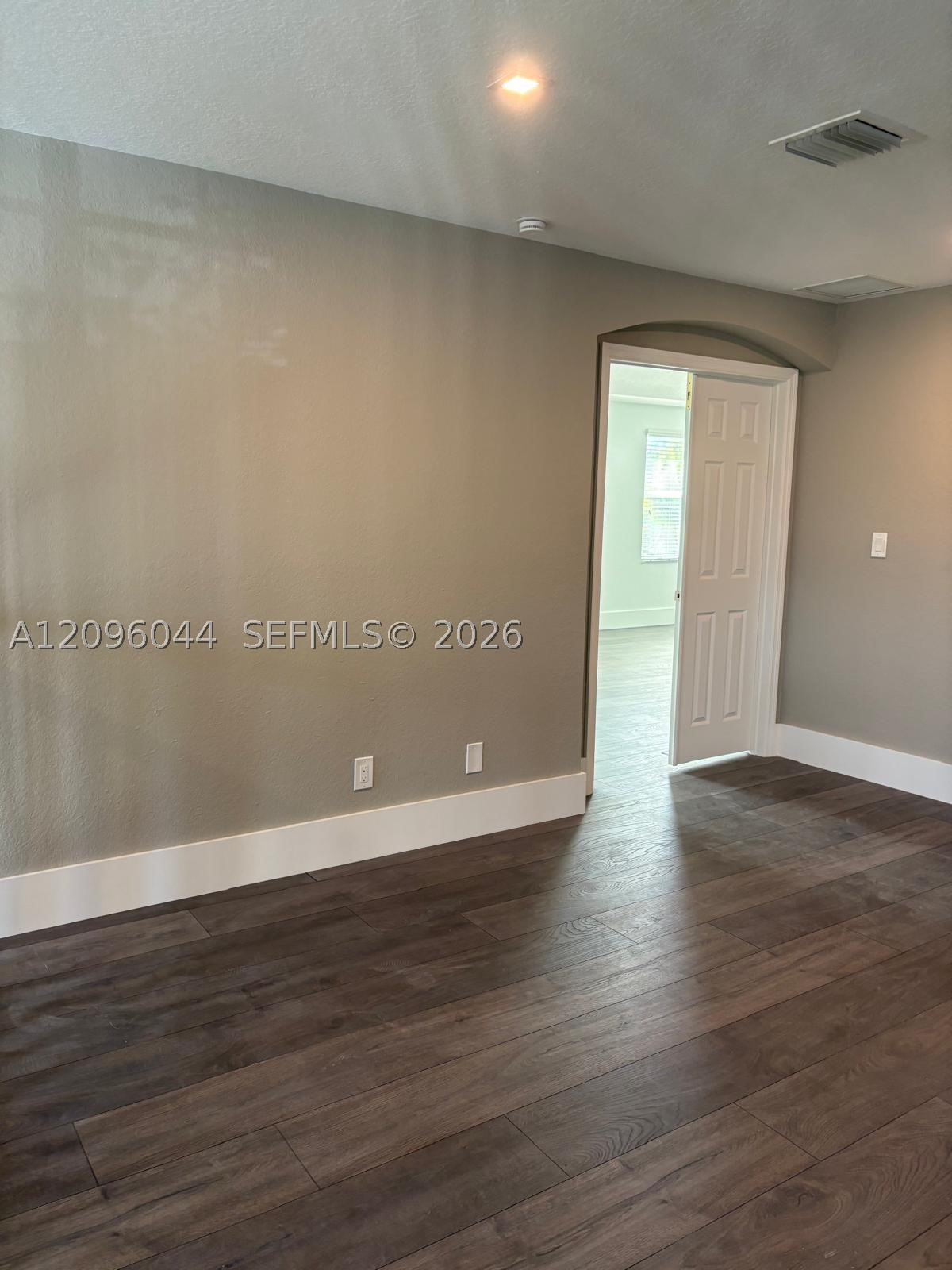 4207 W Whitewater Ave #4207, Weston FL 33332