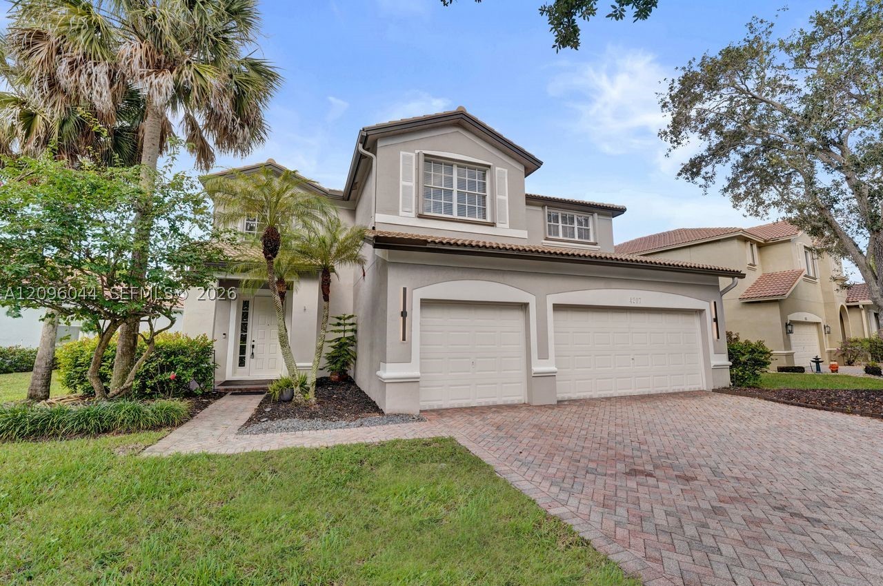 4207 W Whitewater Ave #4207, Weston FL 33332