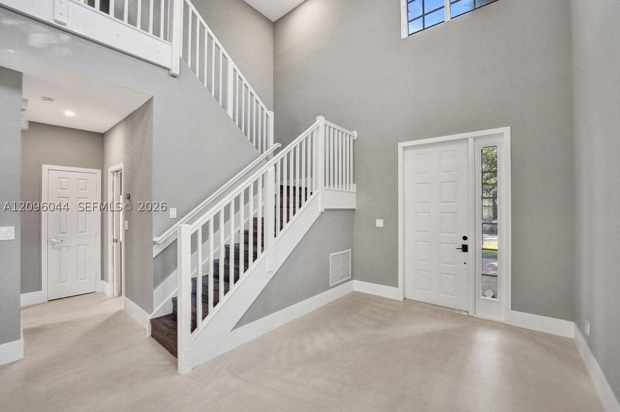 4207 W Whitewater Ave #4207, Weston FL 33332