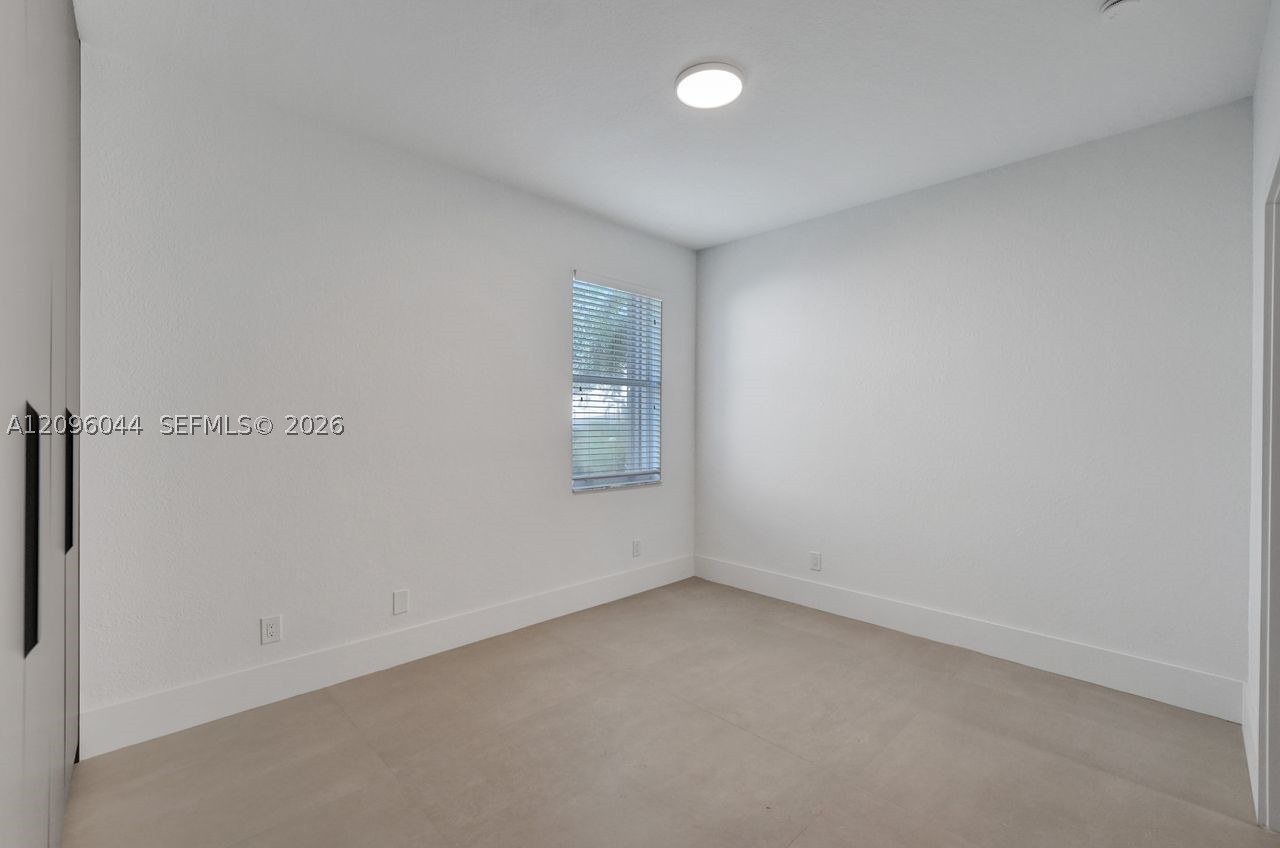 4207 W Whitewater Ave #4207, Weston FL 33332