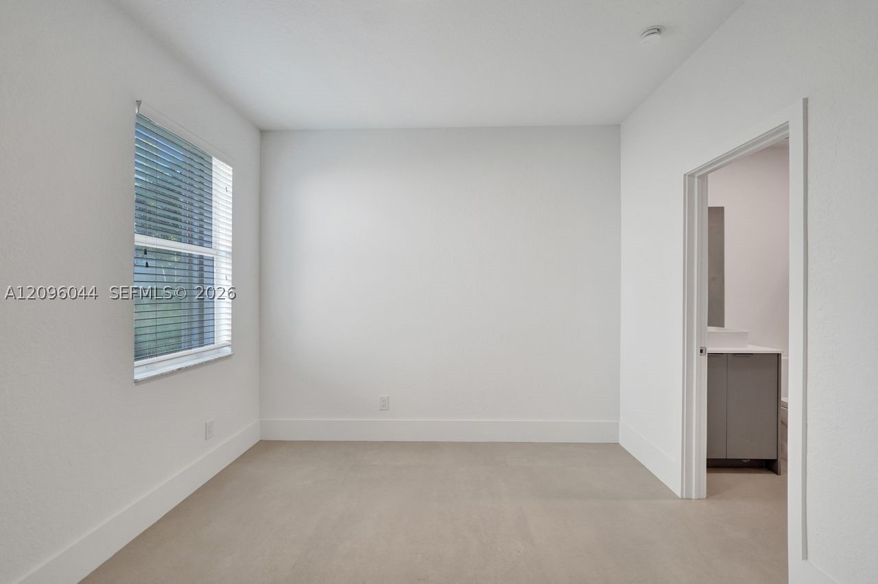 4207 W Whitewater Ave #4207, Weston FL 33332