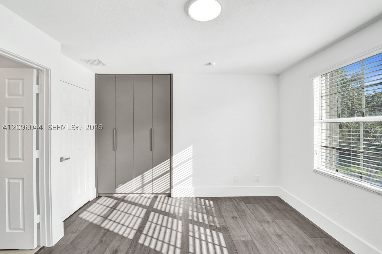 4207 W Whitewater Ave #4207, Weston FL 33332