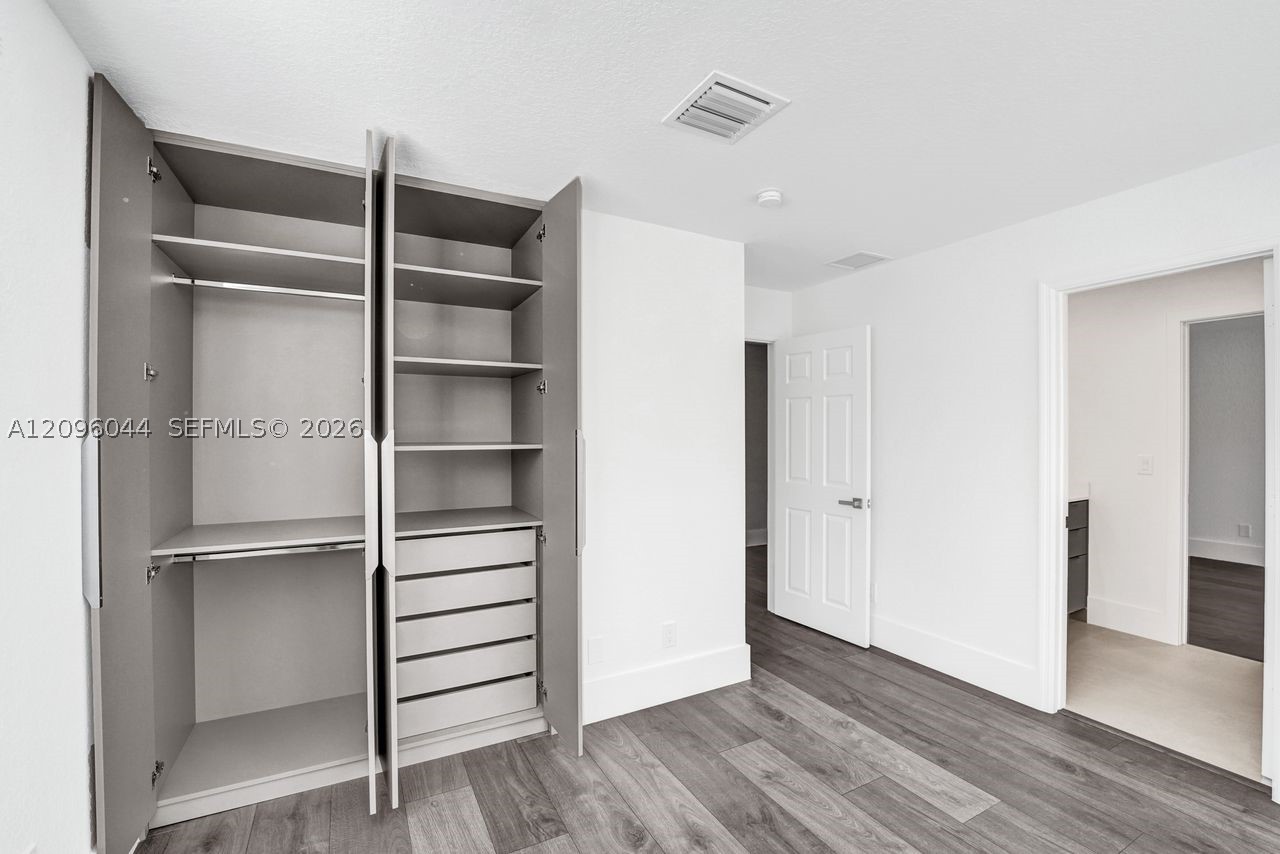 4207 W Whitewater Ave #4207, Weston FL 33332