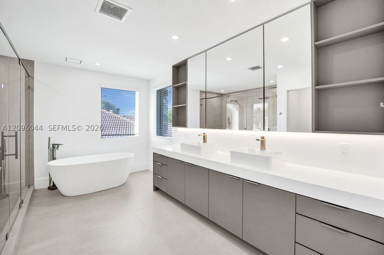 4207 W Whitewater Ave #4207, Weston FL 33332
