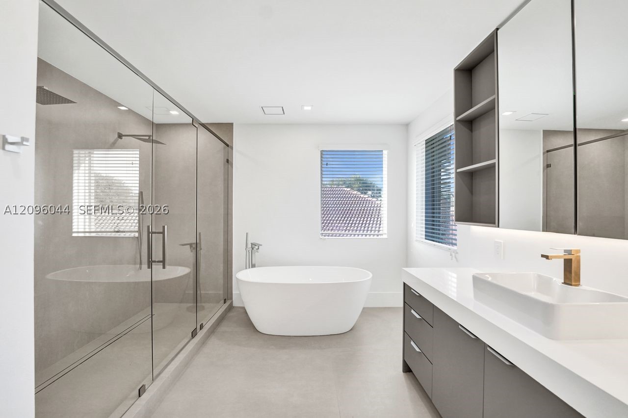 4207 W Whitewater Ave #4207, Weston FL 33332
