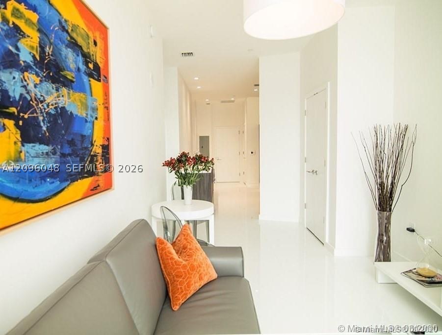 851 NE 1st Ave #510, Miami FL 33132