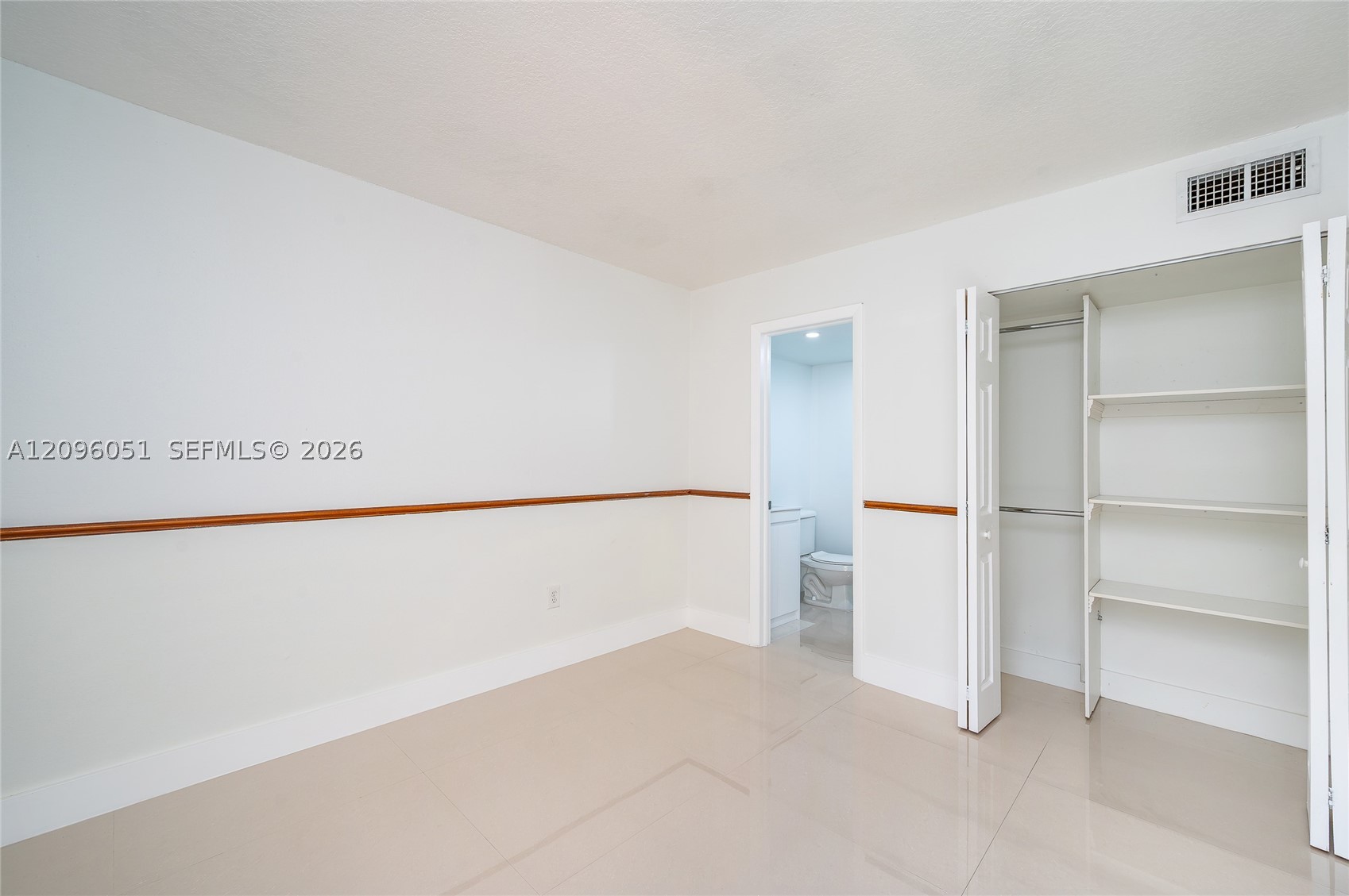 4709 NW 7th St #305-9, Miami FL 33126