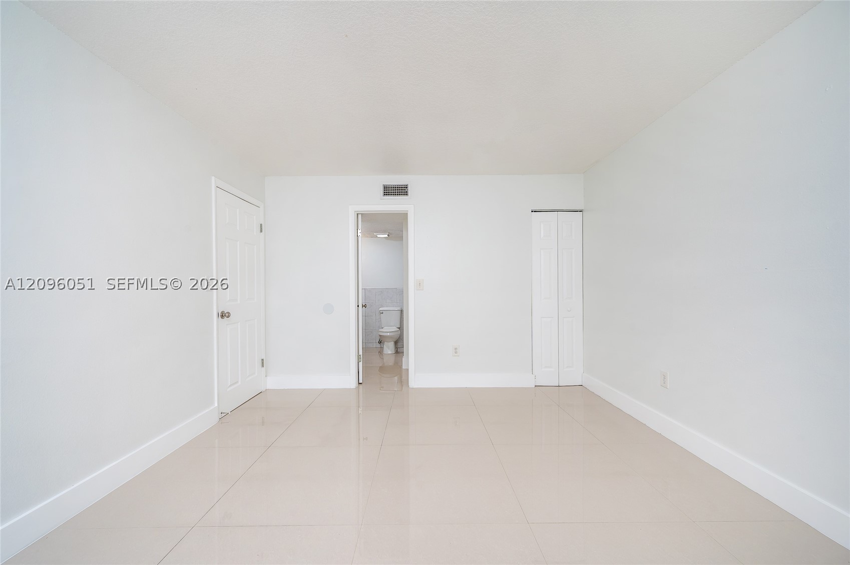 4709 NW 7th St #305-9, Miami FL 33126