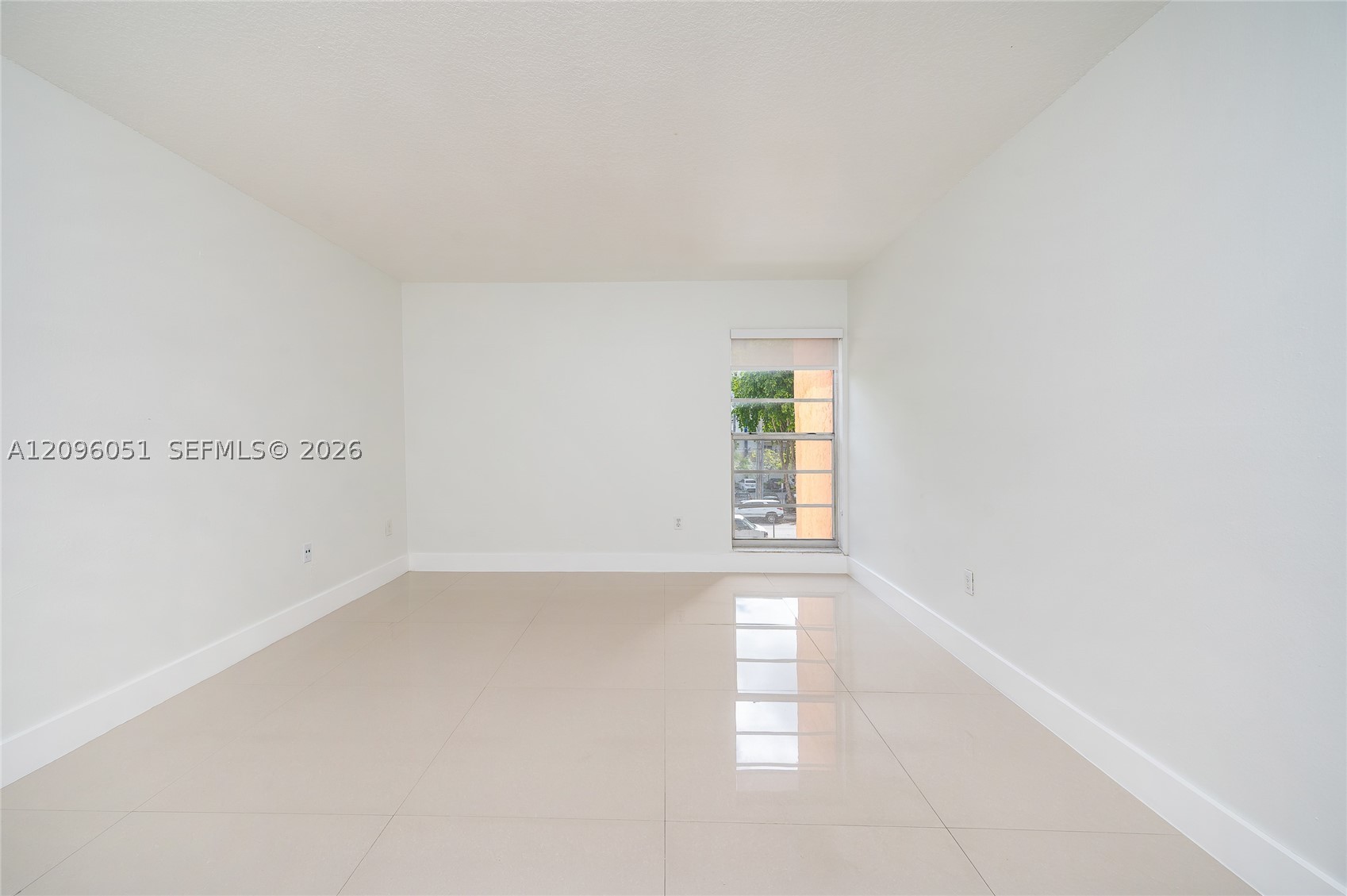 4709 NW 7th St #305-9, Miami FL 33126