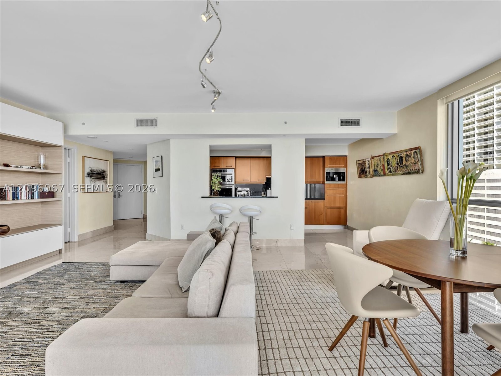 1331 Brickell Bay Dr #901, Miami FL 33131