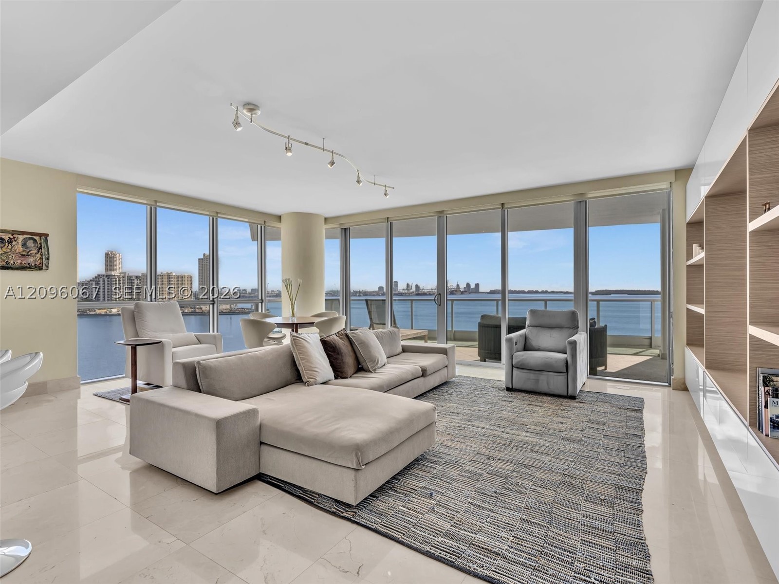 1331 Brickell Bay Dr #901, Miami FL 33131