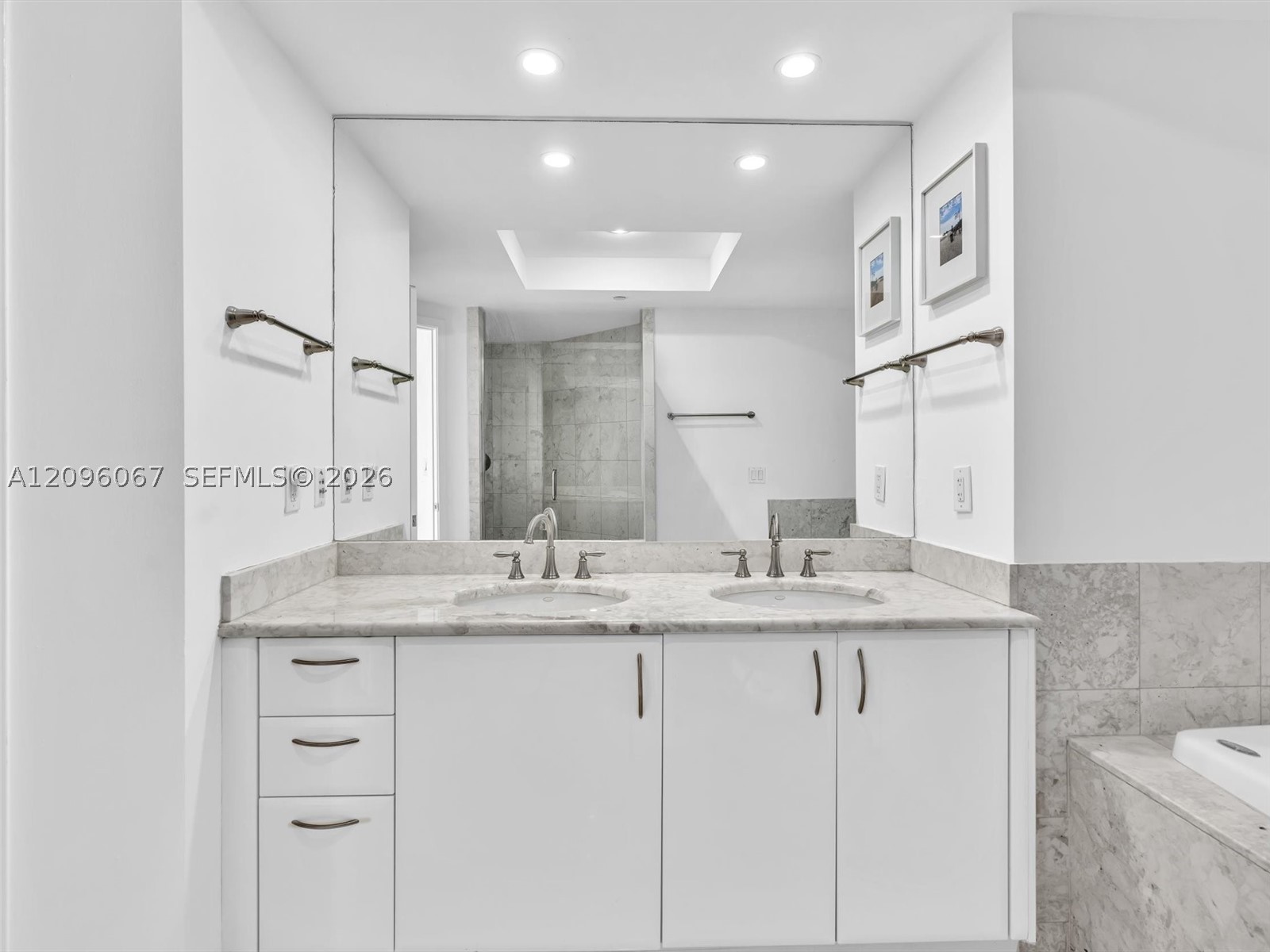 1331 Brickell Bay Dr #901, Miami FL 33131