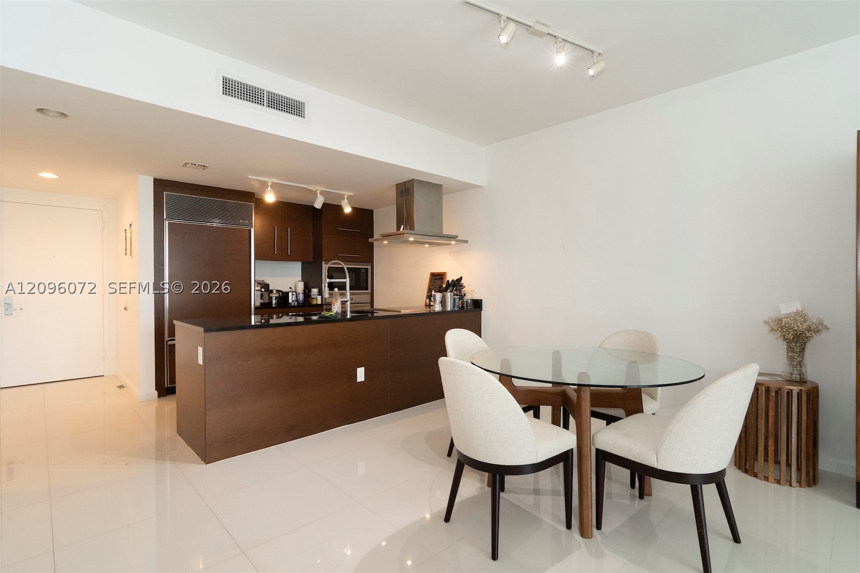 495 Brickell Ave #3207, Miami FL 33131