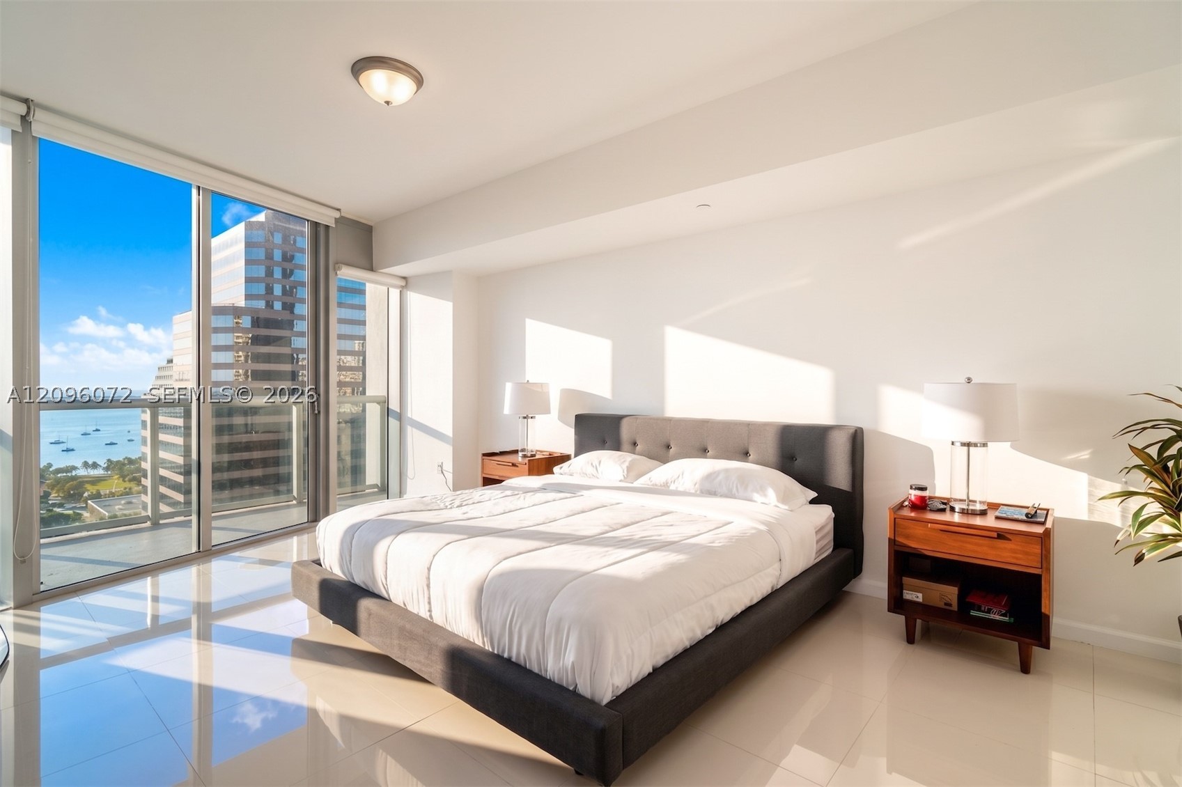495 Brickell Ave #3207, Miami FL 33131