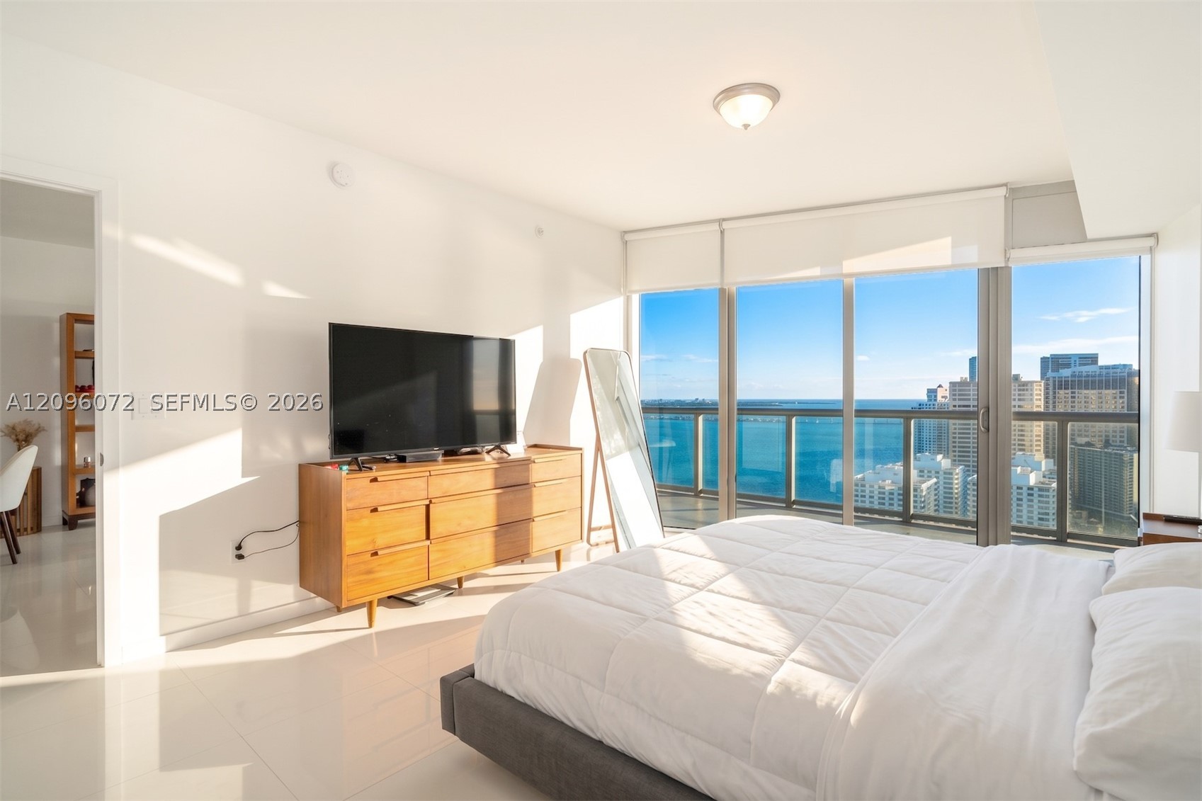 495 Brickell Ave #3207, Miami FL 33131