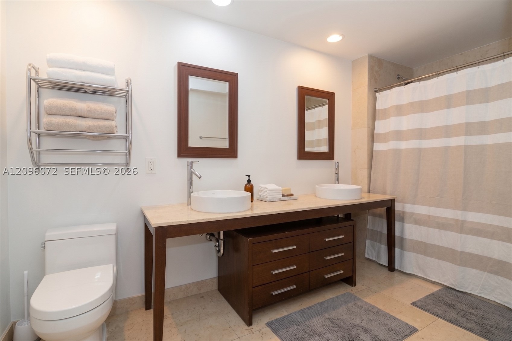 495 Brickell Ave #3207, Miami FL 33131