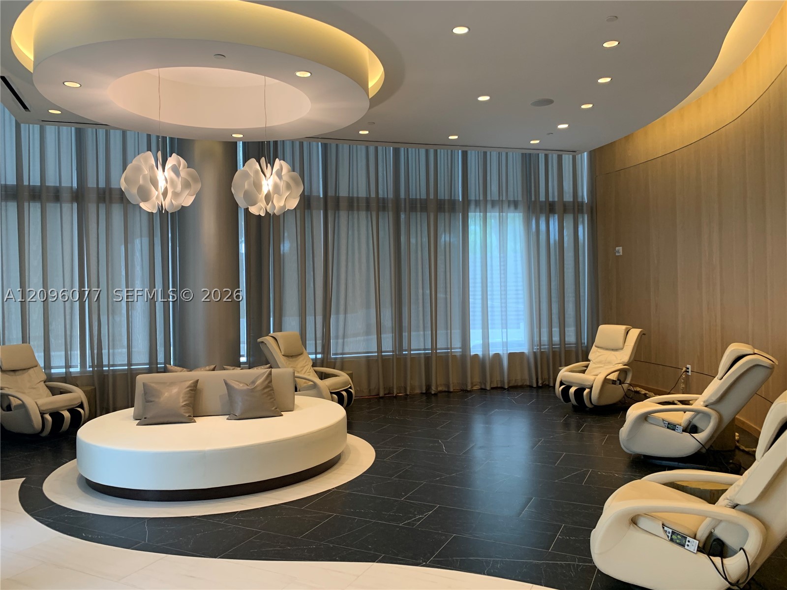 851 NE 1st Ave #510, Miami FL 33132
