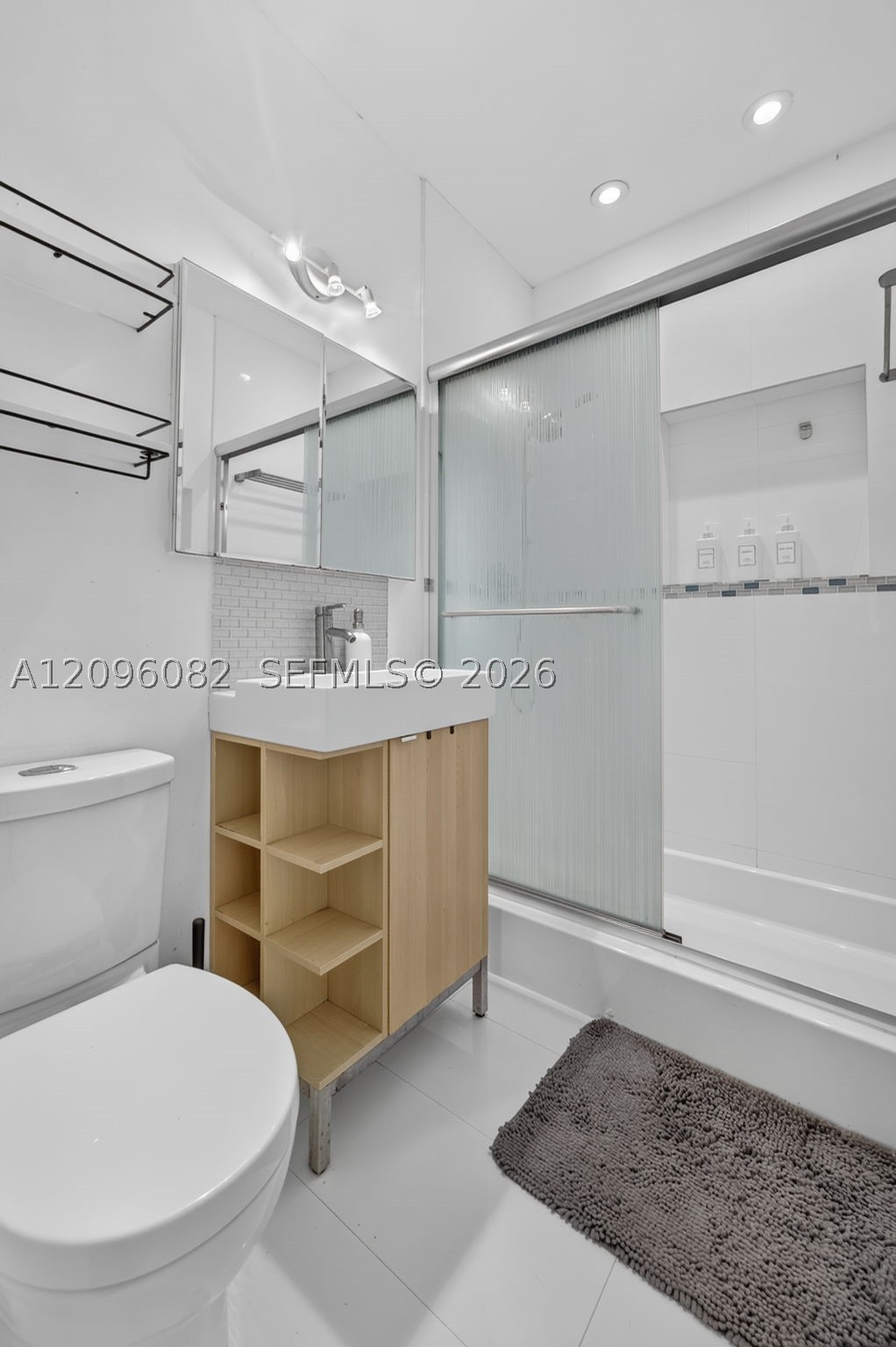 2611 SW 19th Ter, Miami FL 33145