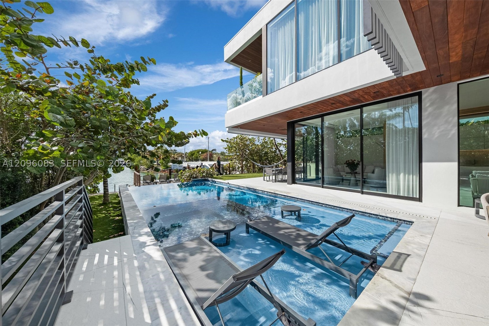 226 W Rivo Alto Dr, Miami Beach FL 33139