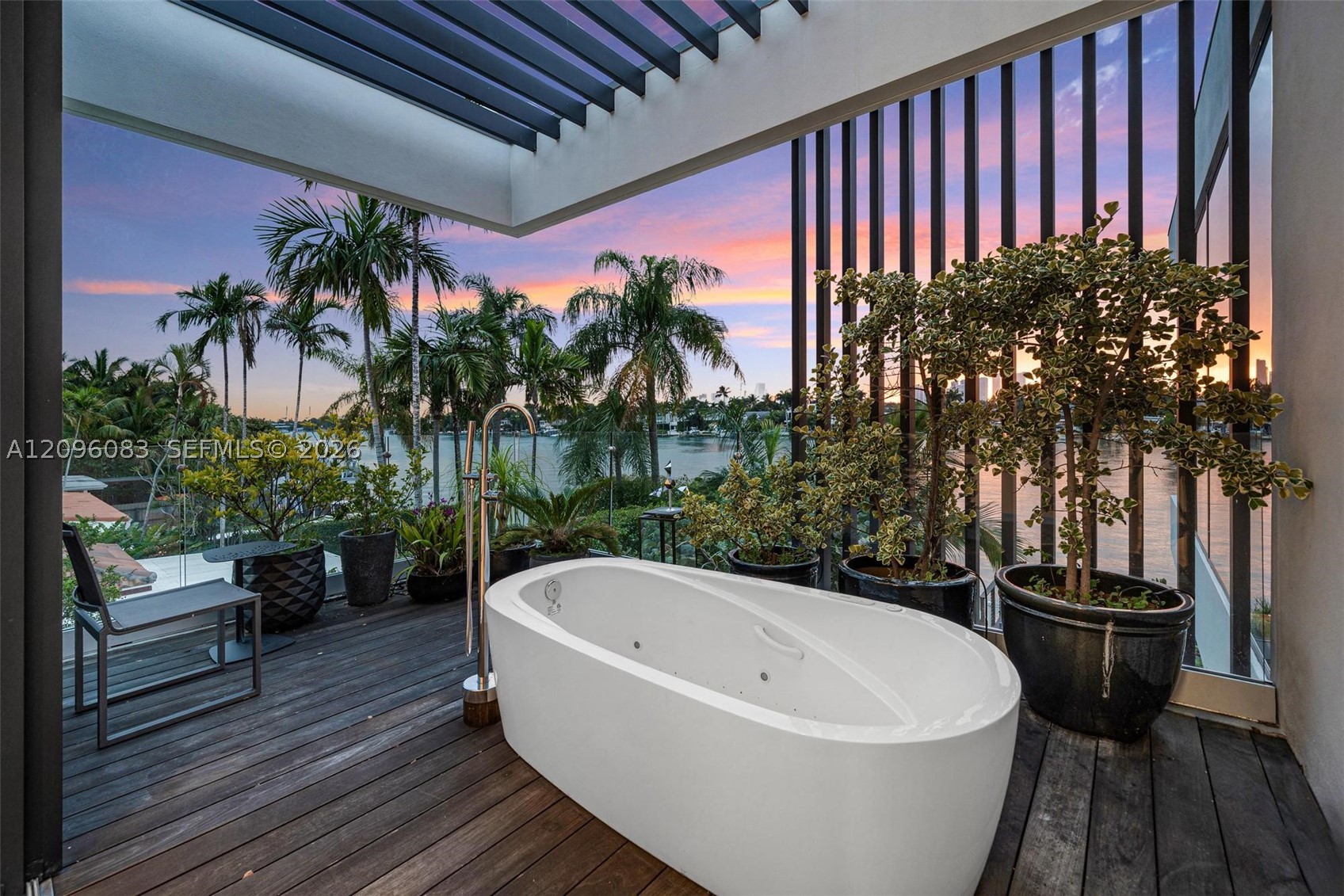 226 W Rivo Alto Dr, Miami Beach FL 33139