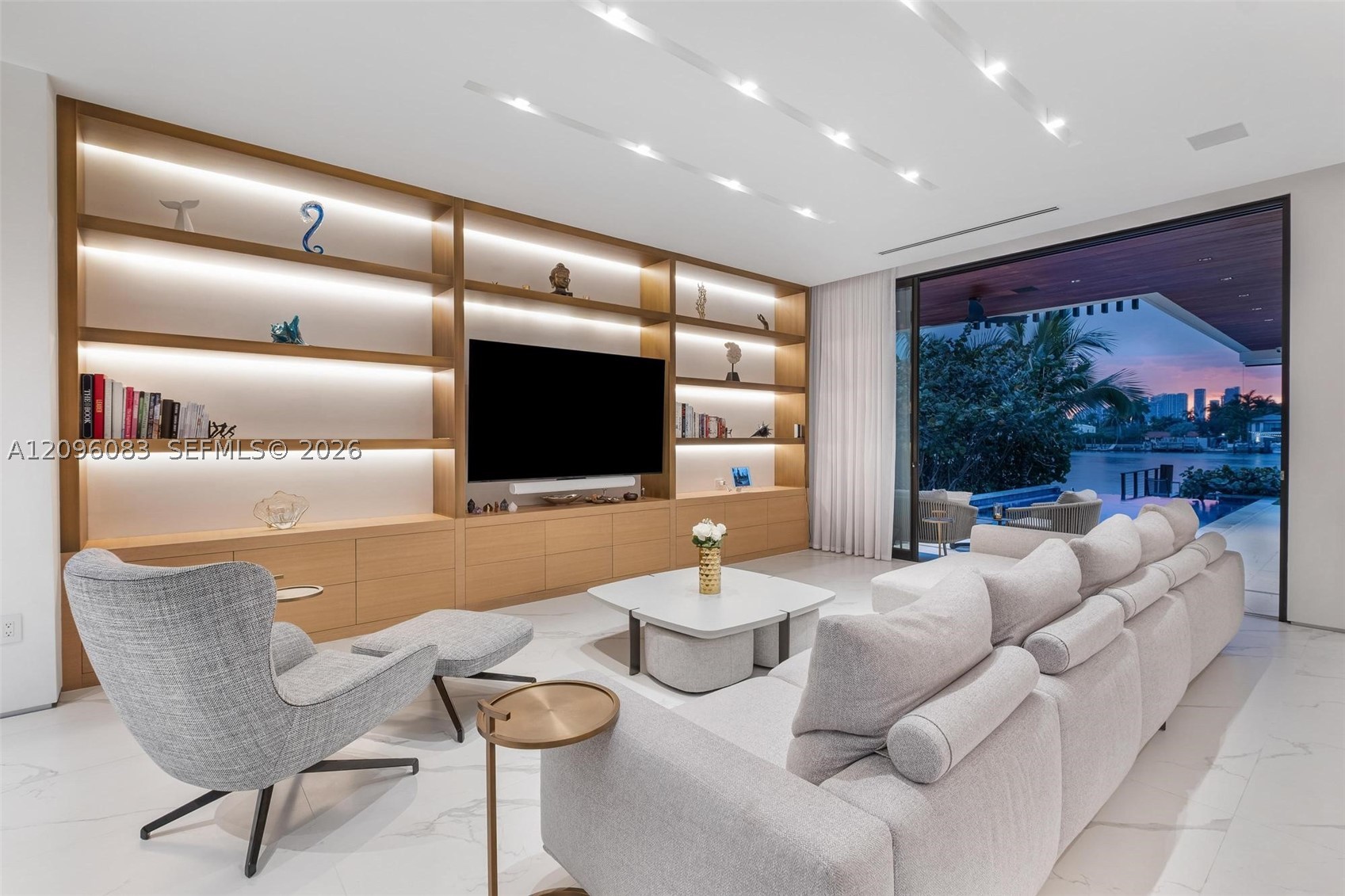 226 W Rivo Alto Dr, Miami Beach FL 33139