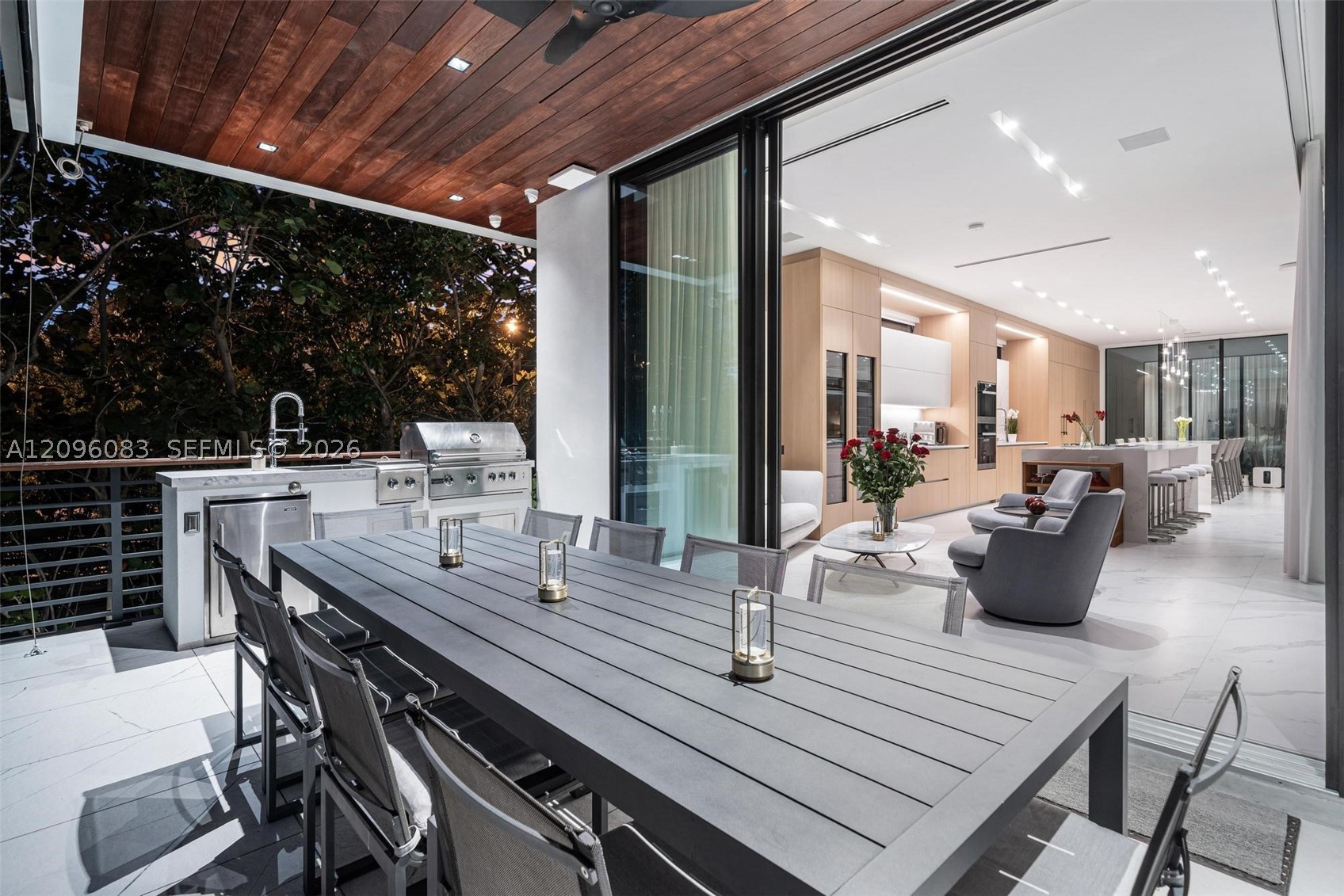 226 W Rivo Alto Dr, Miami Beach FL 33139