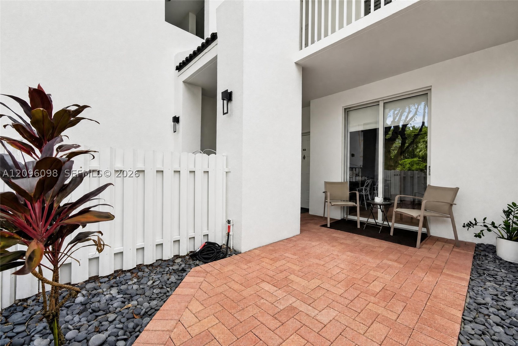 10730 NW 66th St #102, Doral FL 33178