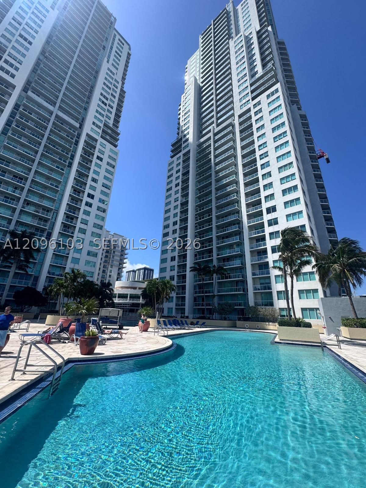 253 NE 2nd St #2508, Miami FL 33132