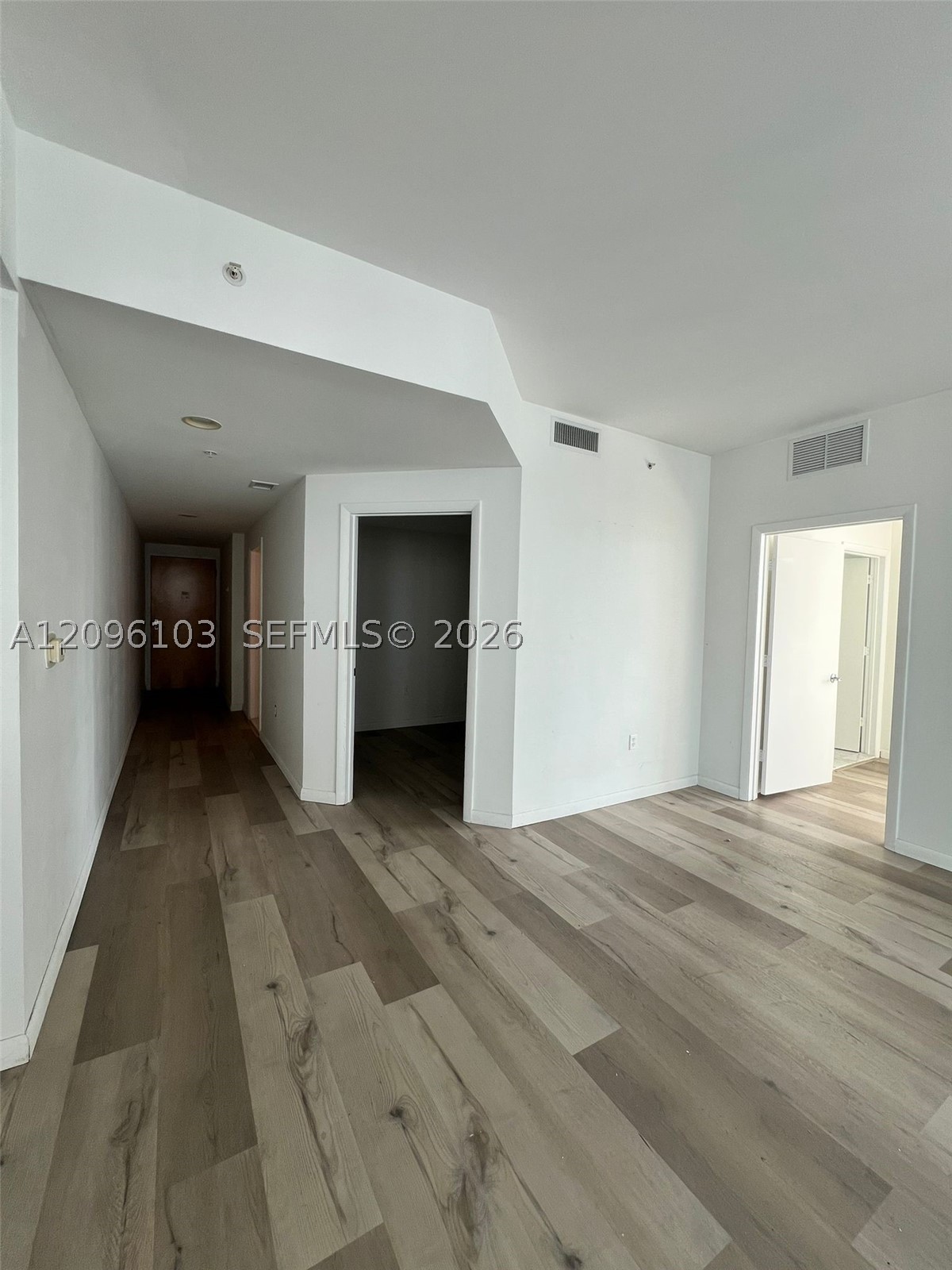 253 NE 2nd St #2508, Miami FL 33132