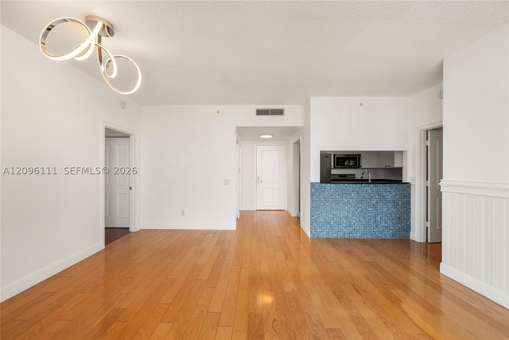 2475 Brickell Ave #2206, Miami FL 33129