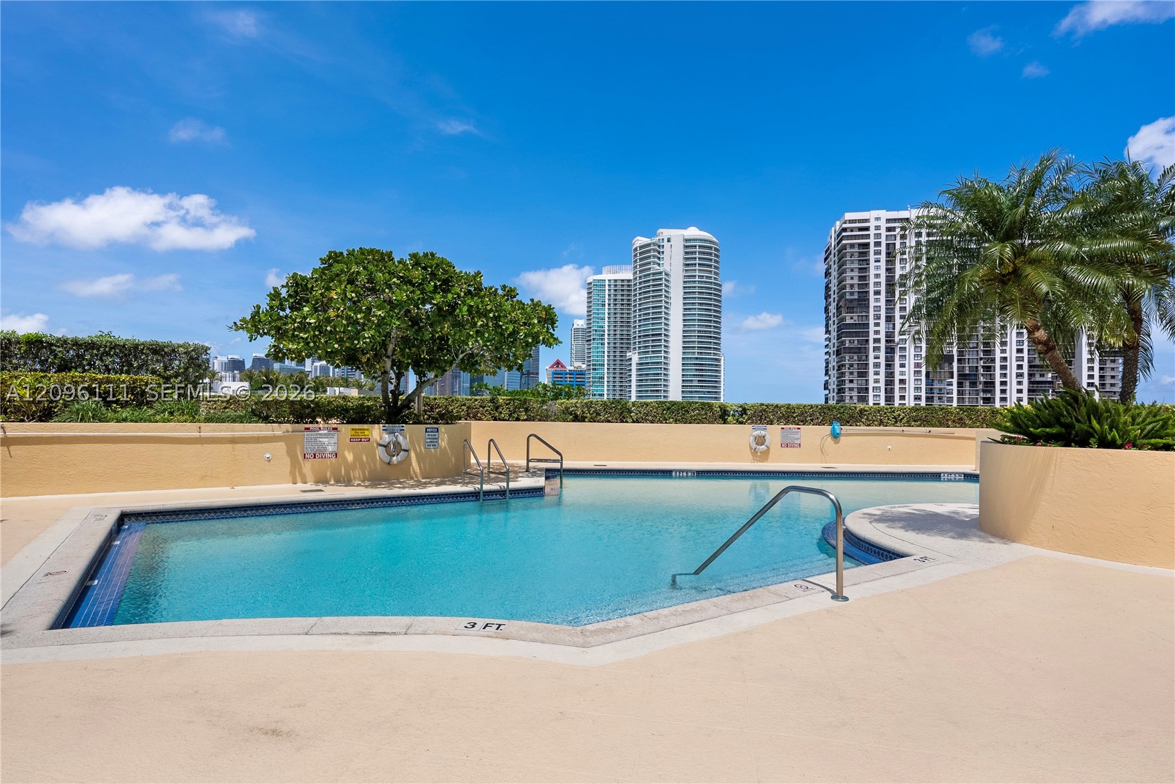 2475 Brickell Ave #2206, Miami FL 33129