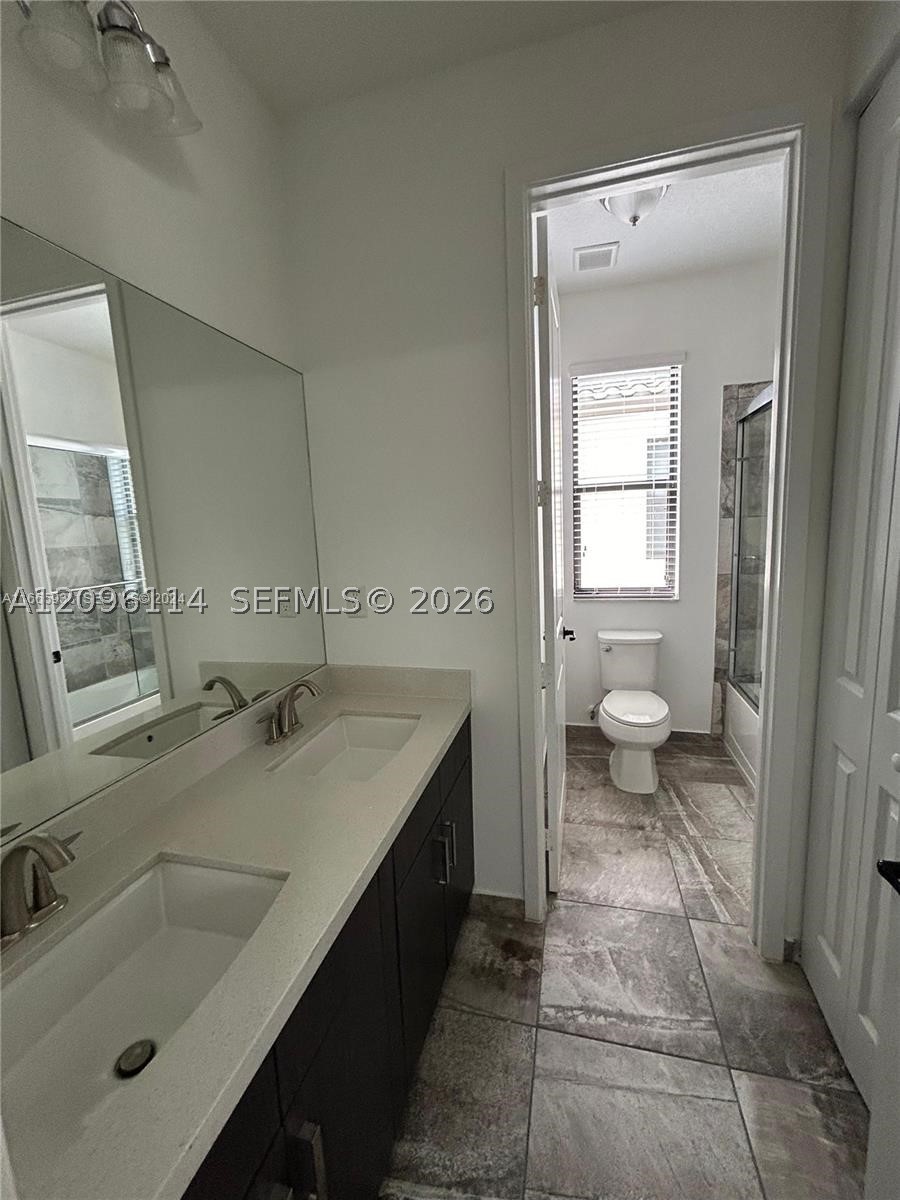 9883 W 34th Ln #9883, Hialeah FL 33018
