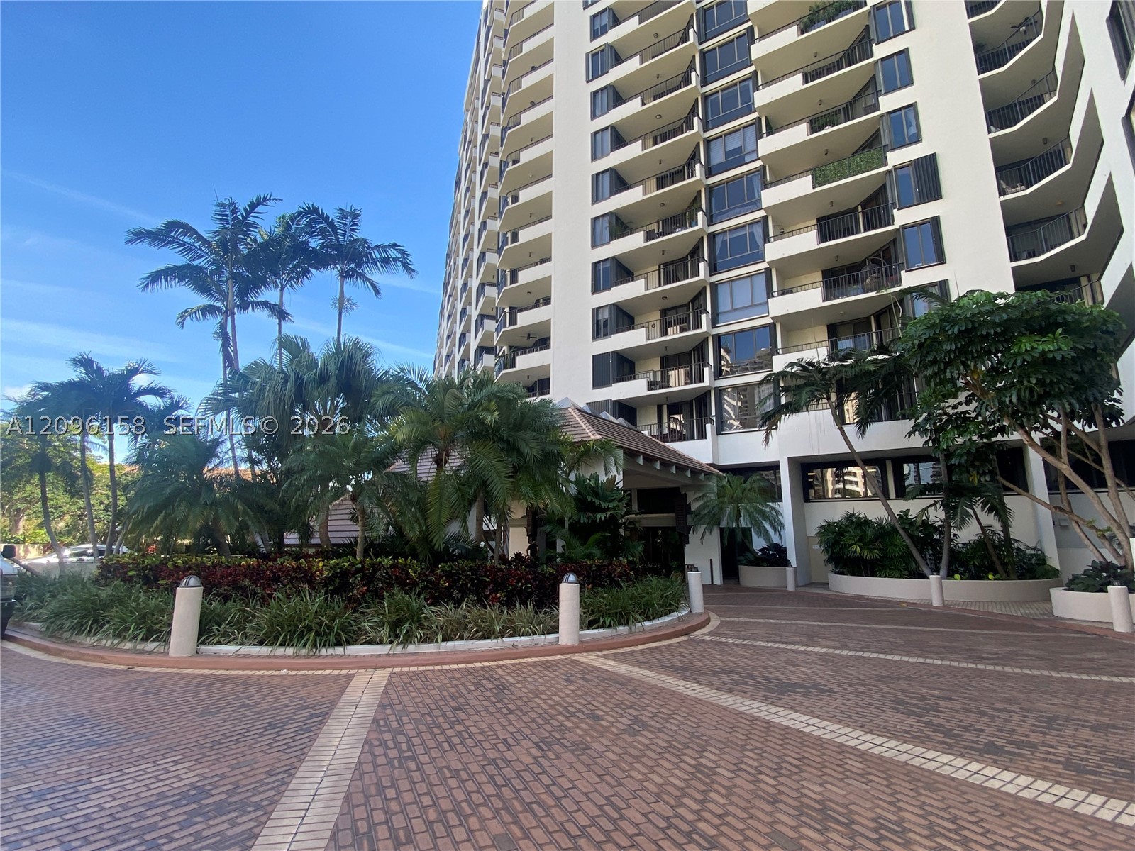 520 Brickell Key Dr #A912, Miami FL 33131